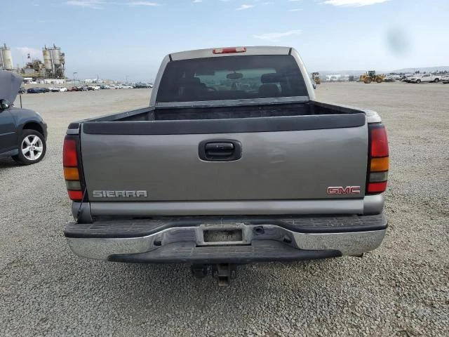 Photo 5 VIN: 2GTEC13V571147536 - GMC NEW SIERRA 