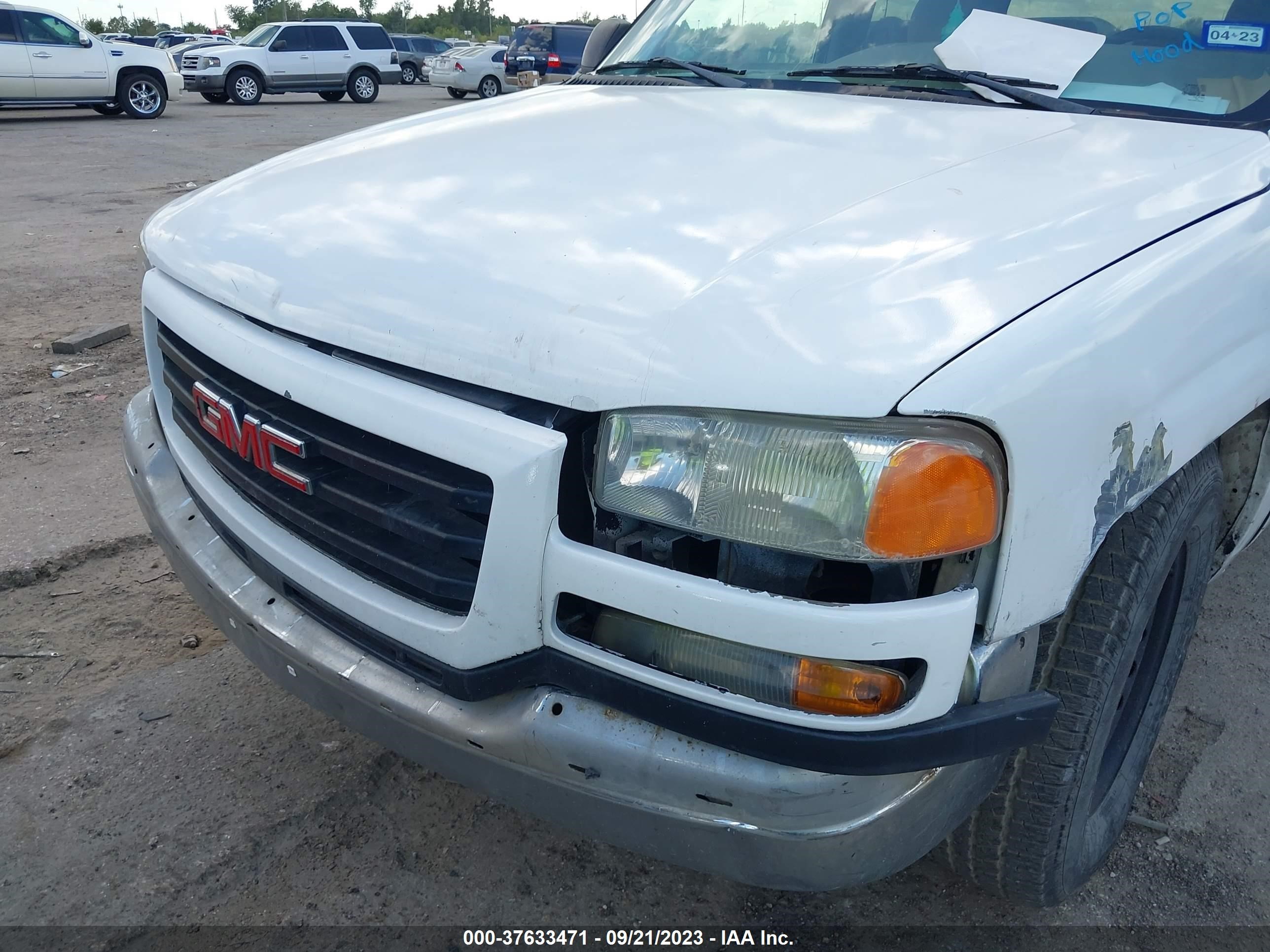 Photo 5 VIN: 2GTEC13V861292021 - GMC SIERRA 