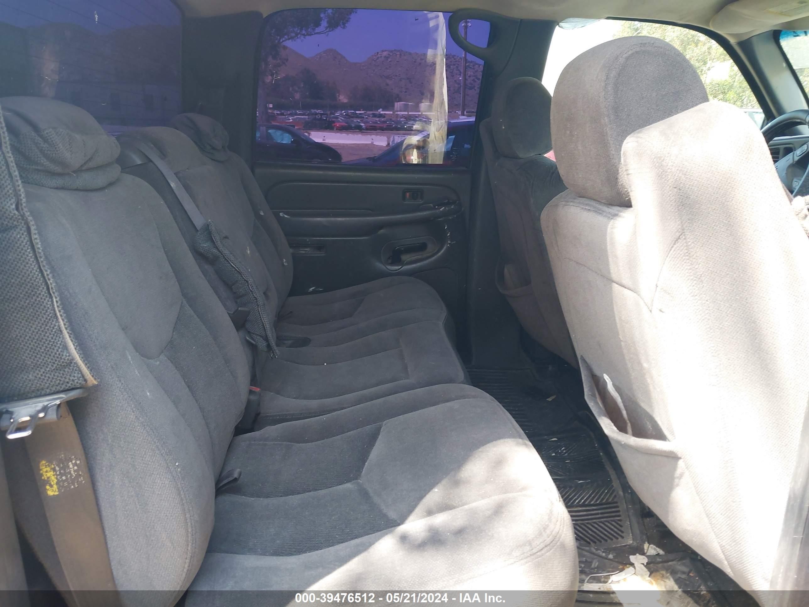 Photo 7 VIN: 2GTEC13Z371142371 - GMC SIERRA 