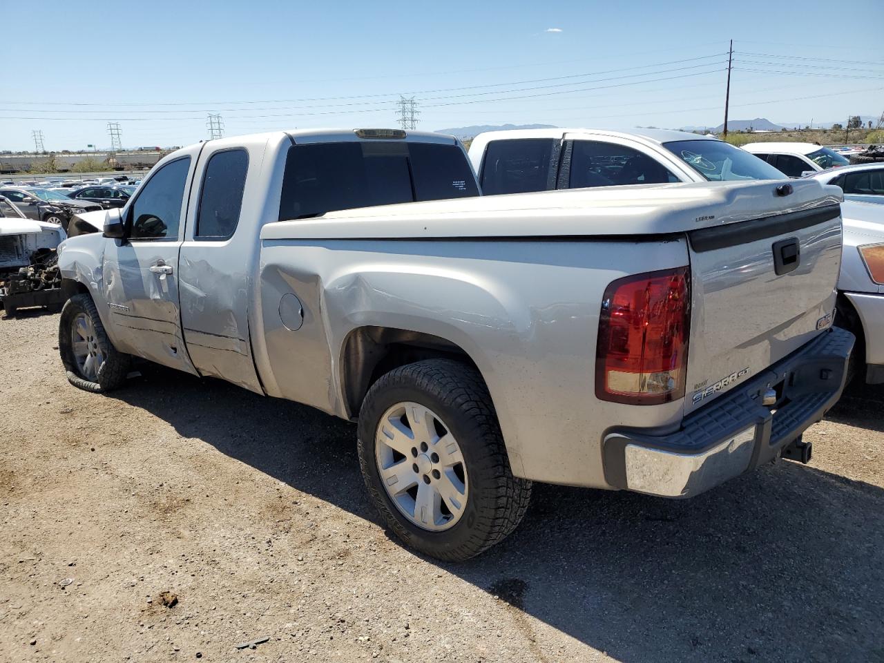 Photo 1 VIN: 2GTEC19J471579135 - GMC SIERRA 