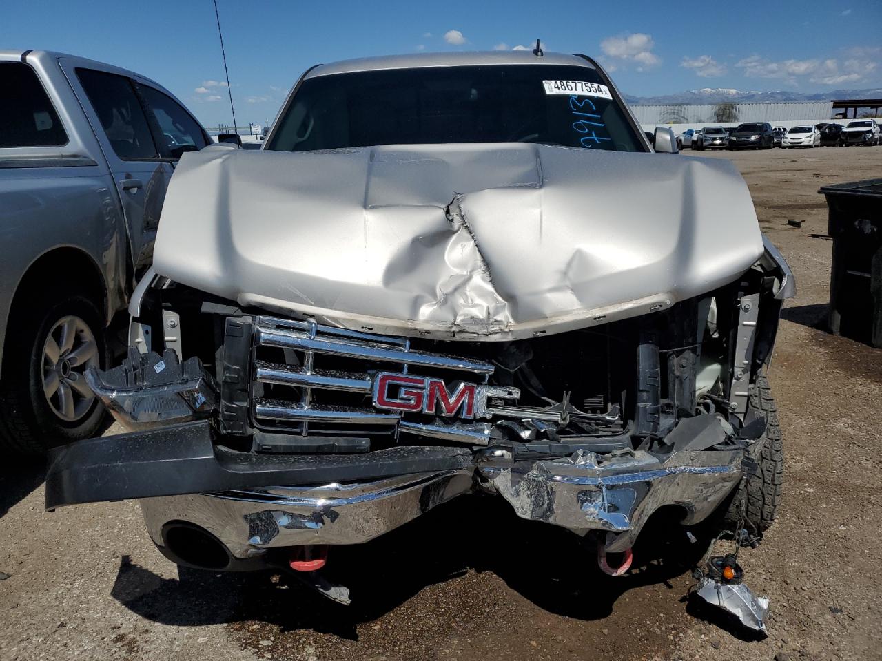 Photo 4 VIN: 2GTEC19J471579135 - GMC SIERRA 