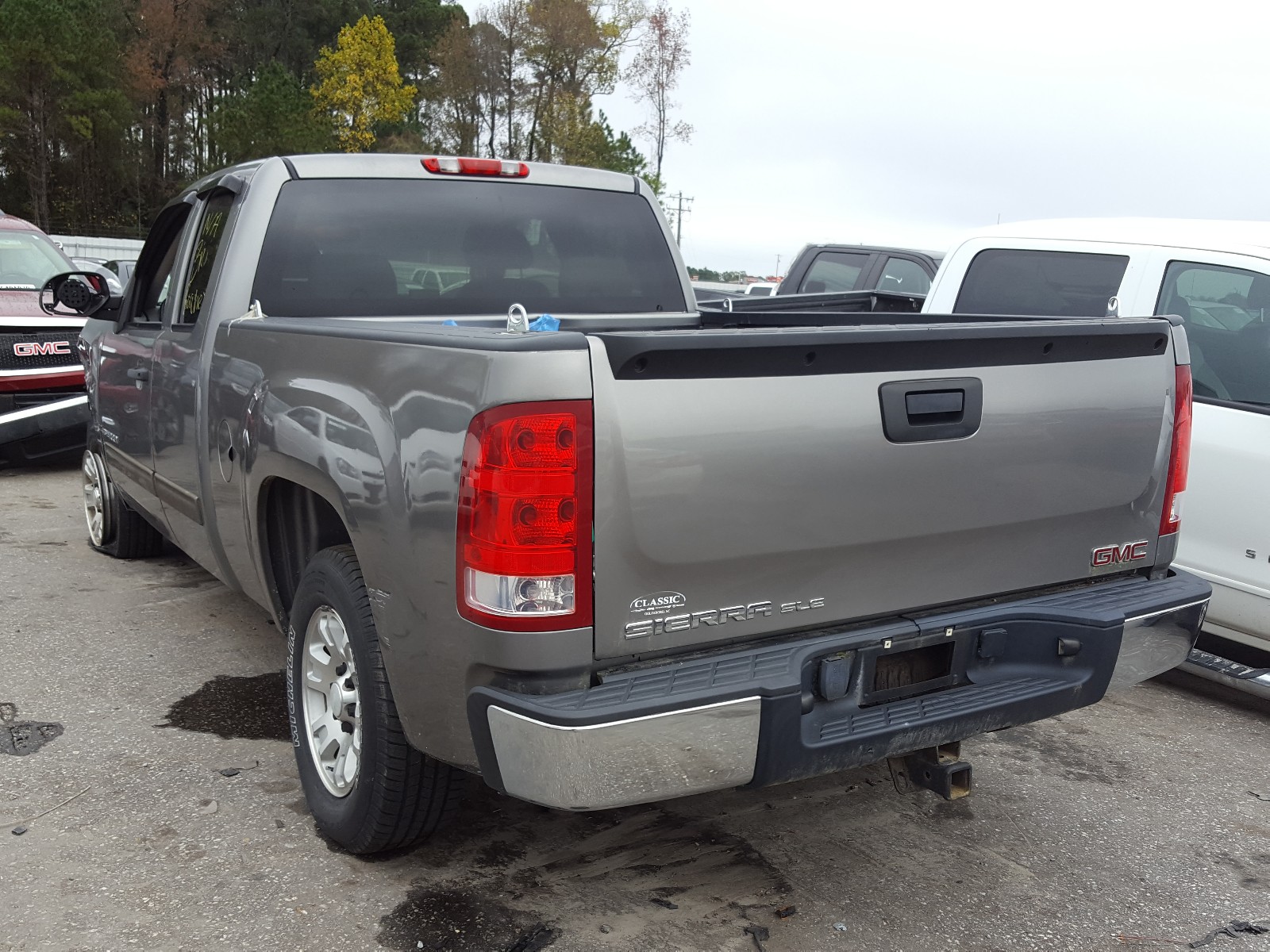 Photo 2 VIN: 2GTEC19JX81252868 - GMC SIERRA C15 