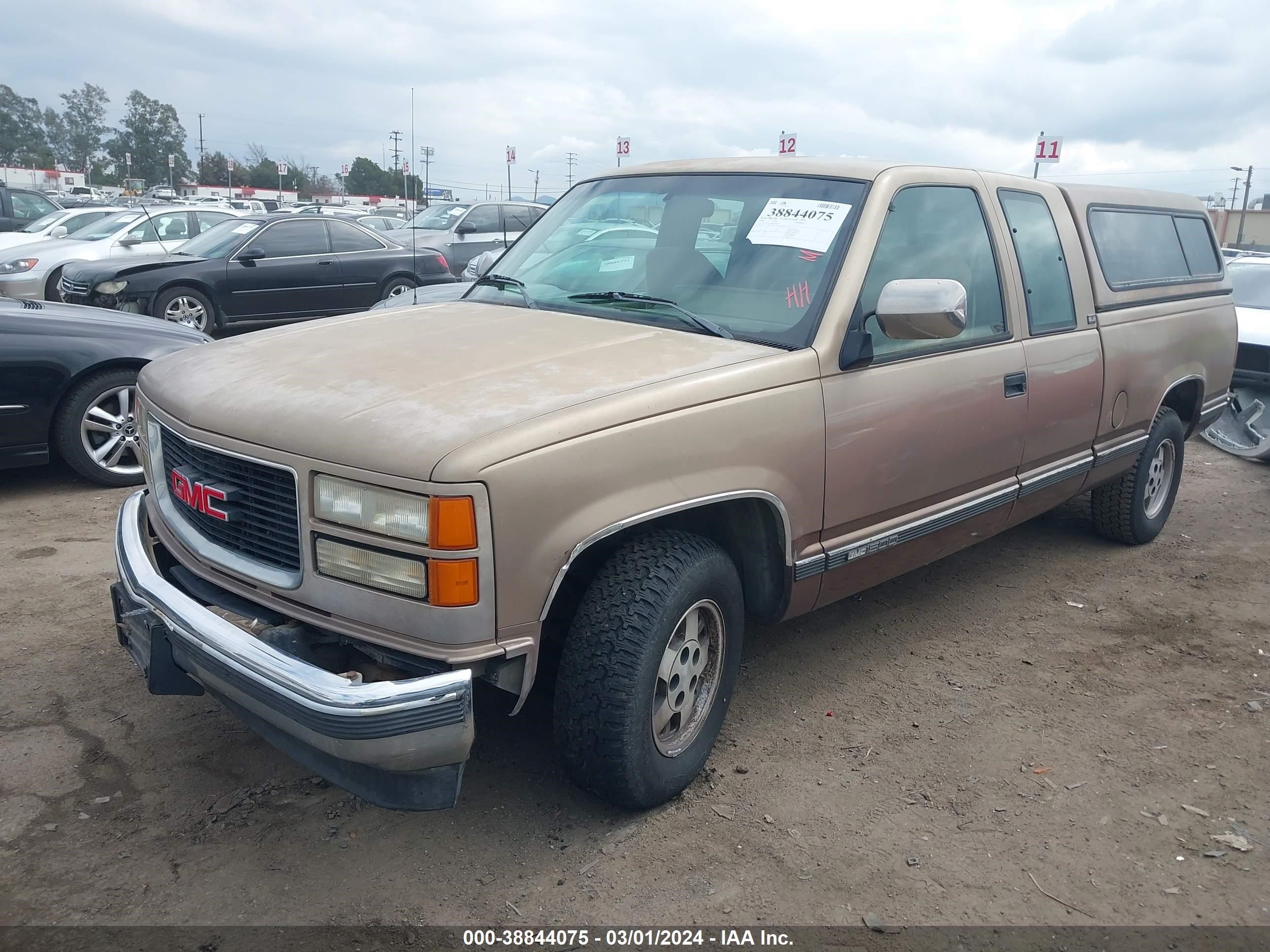 Photo 1 VIN: 2GTEC19K4R1525362 - GMC SIERRA 