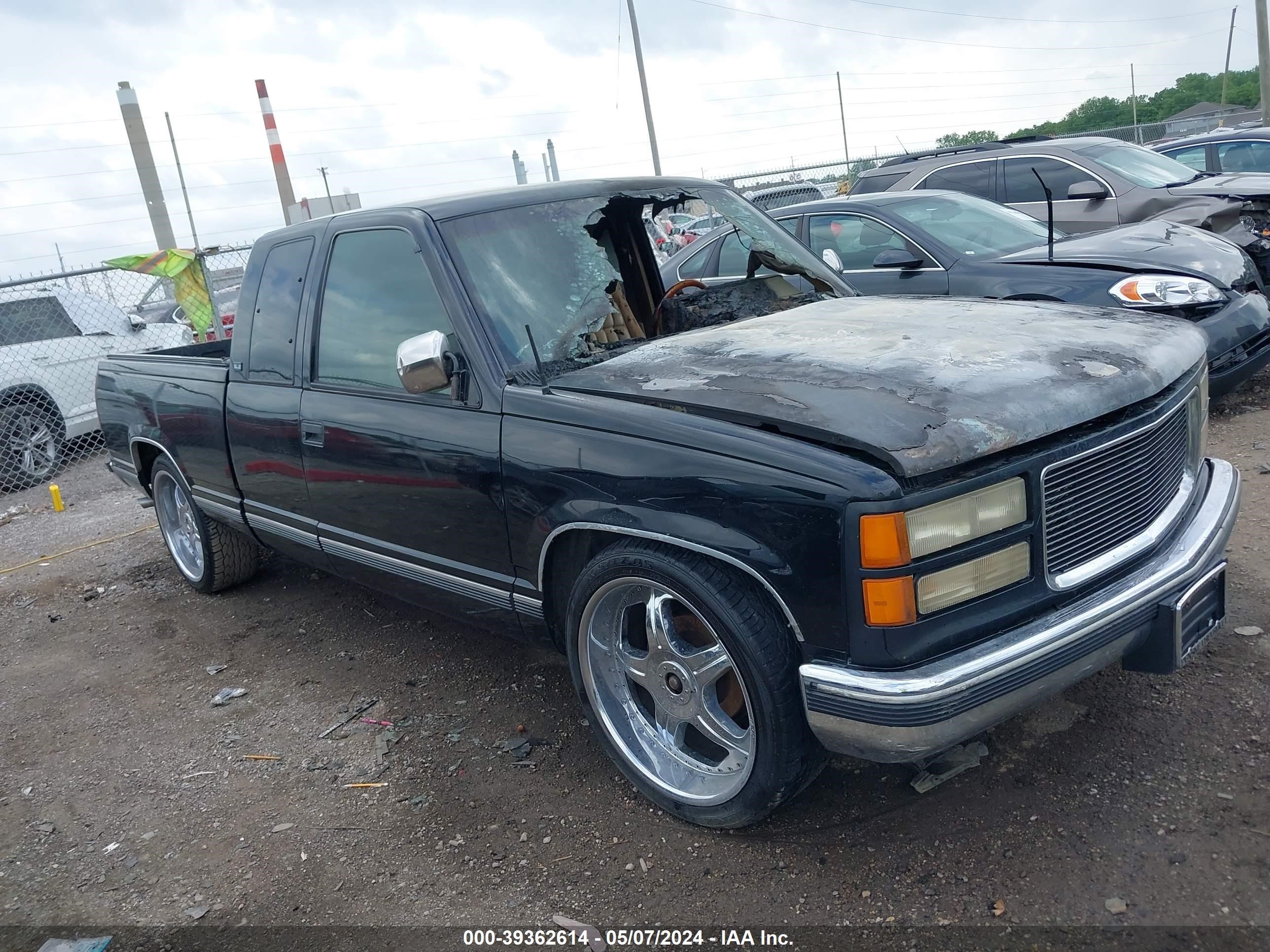 Photo 0 VIN: 2GTEC19K8R1566609 - GMC SIERRA 