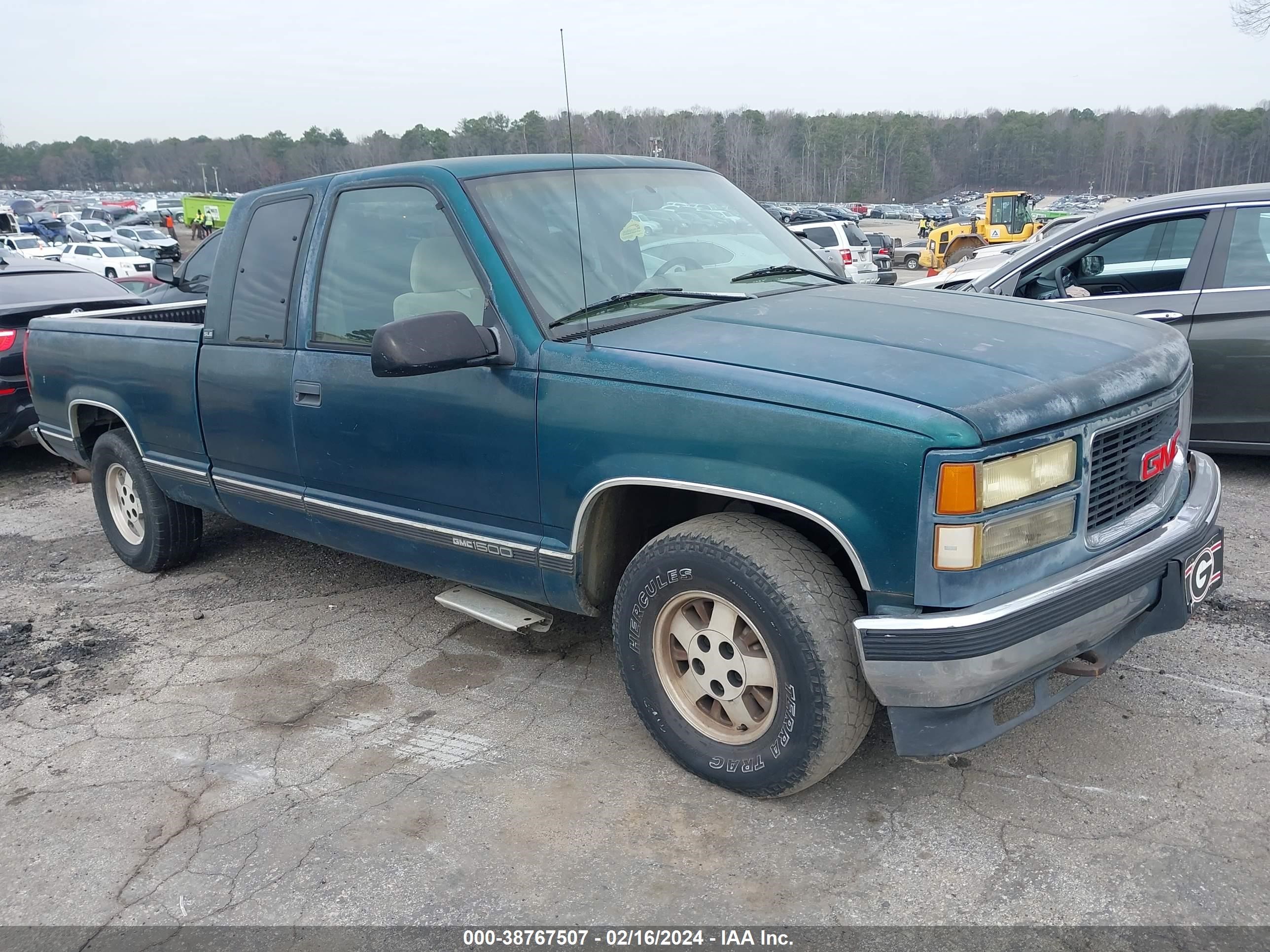 Photo 0 VIN: 2GTEC19K9S1572747 - GMC SIERRA 