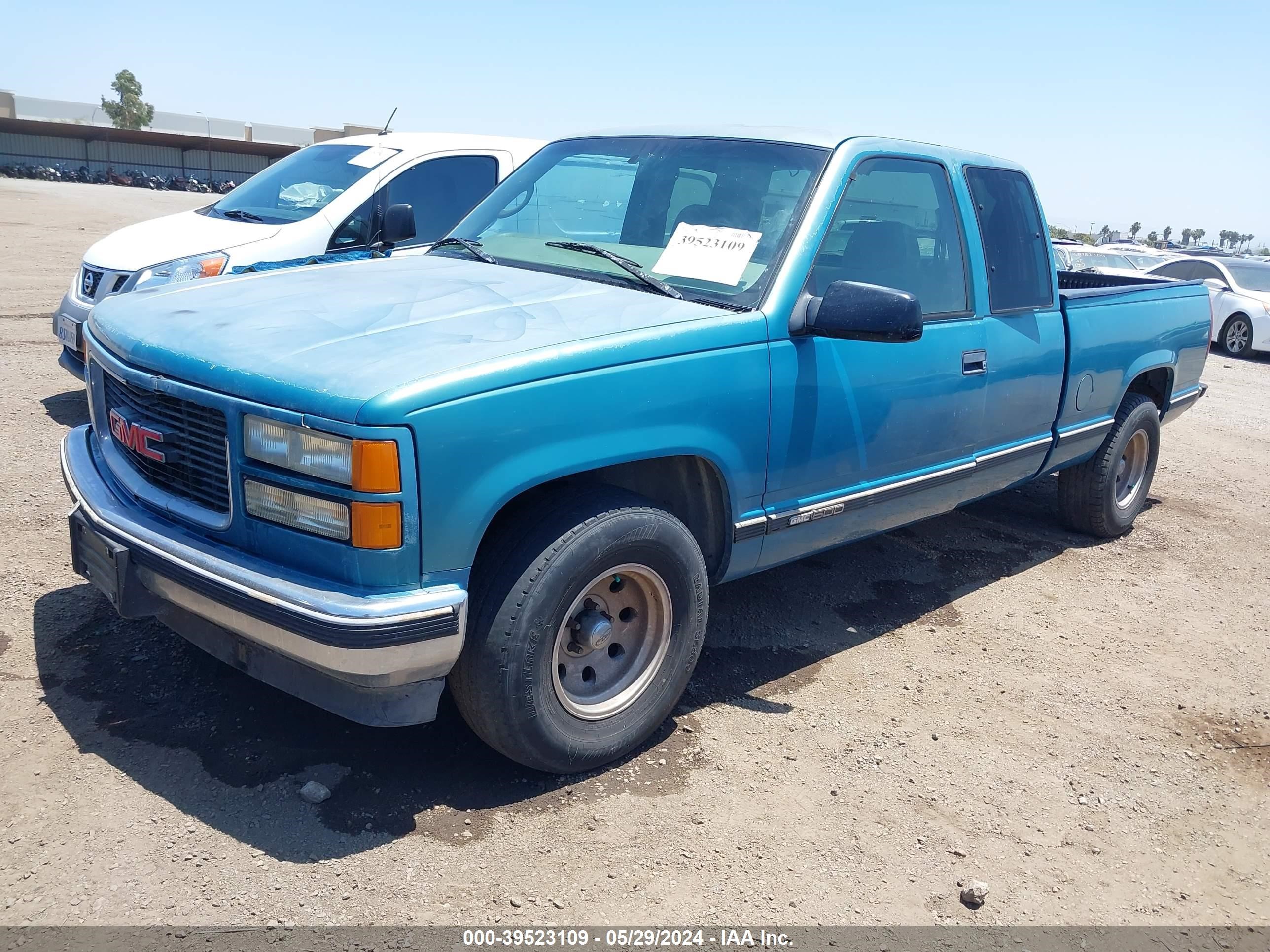 Photo 1 VIN: 2GTEC19MXV1517942 - GMC SIERRA 