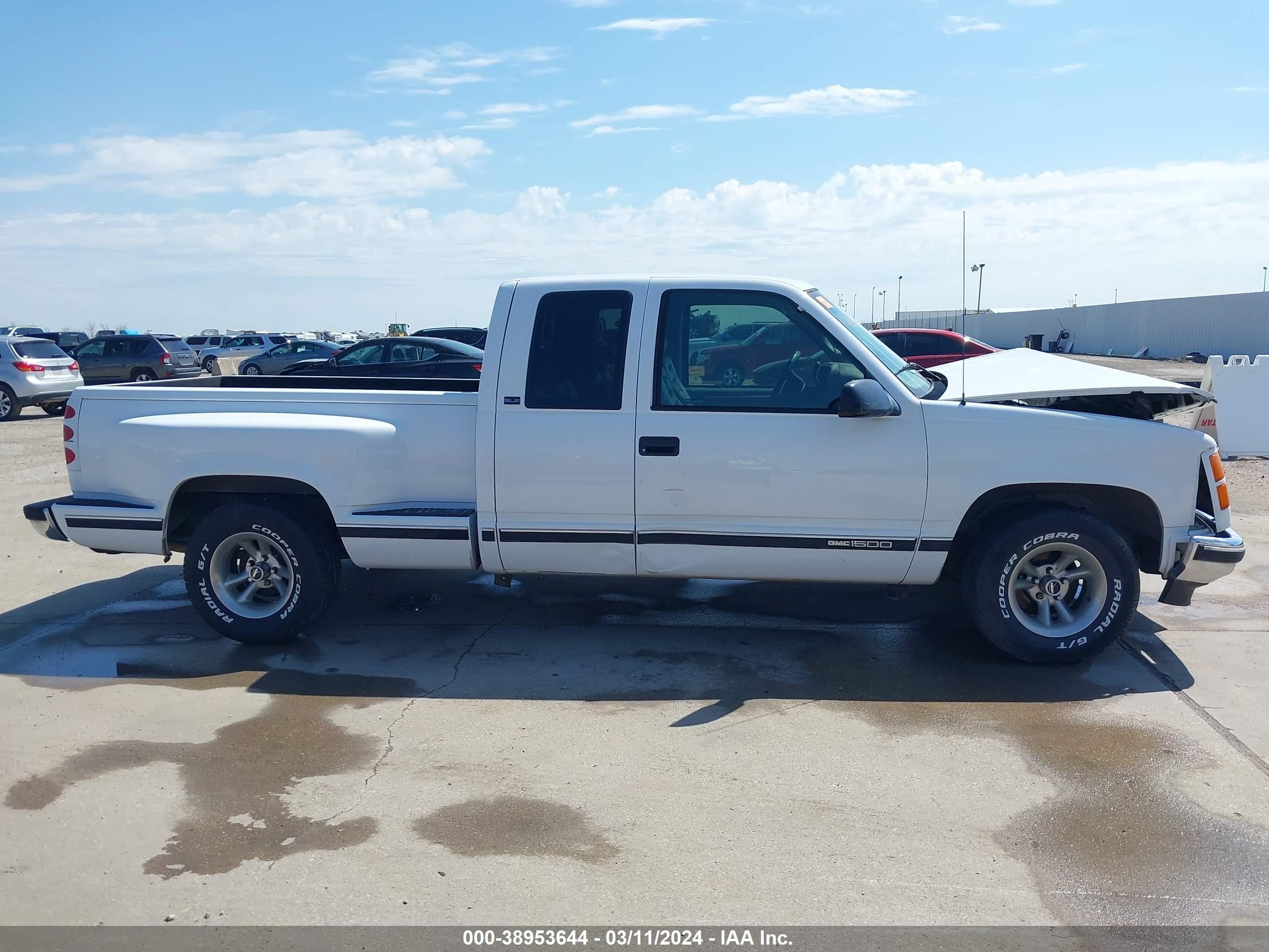 Photo 12 VIN: 2GTEC19R0V1507562 - GMC SIERRA 