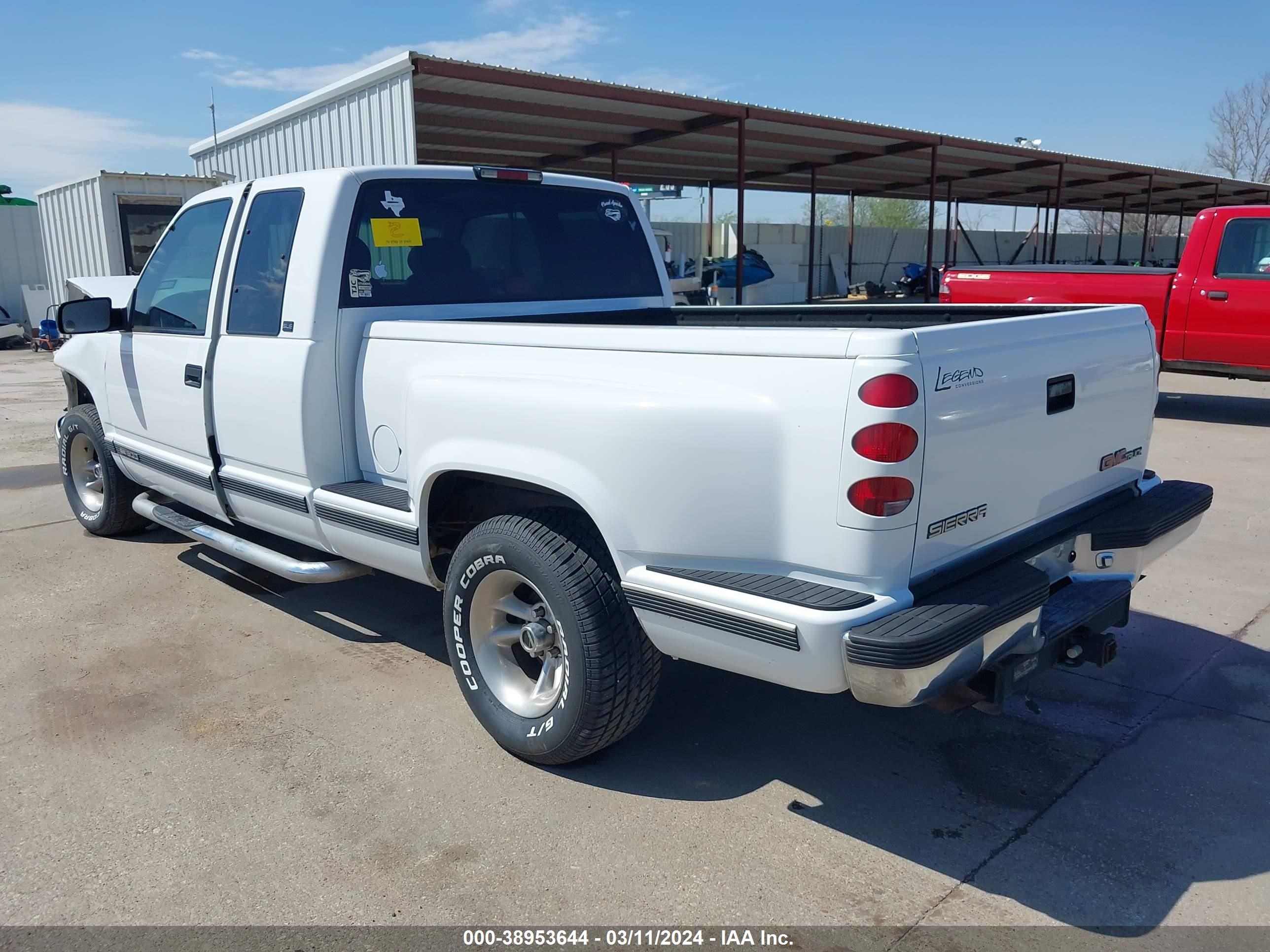 Photo 2 VIN: 2GTEC19R0V1507562 - GMC SIERRA 