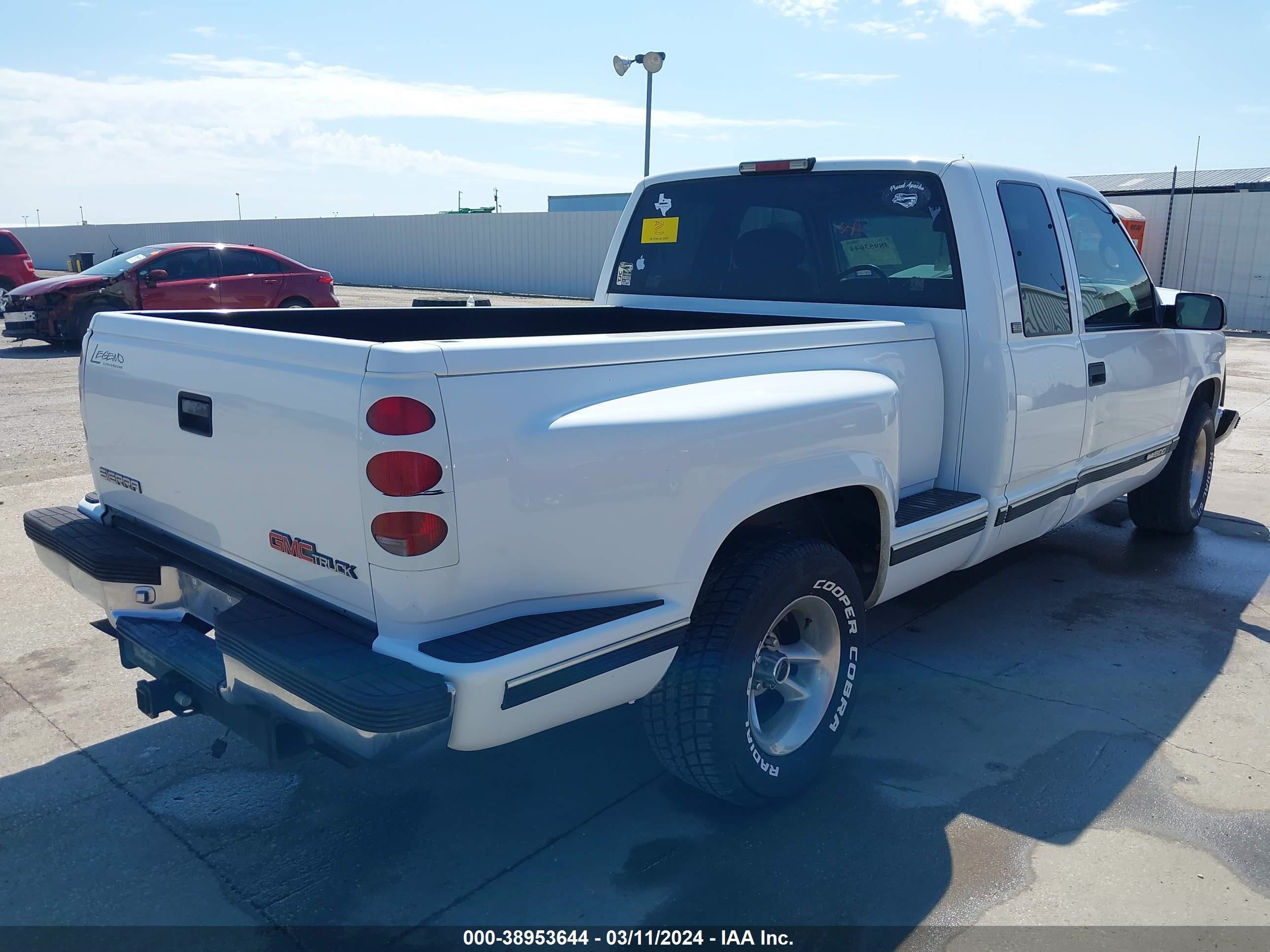 Photo 3 VIN: 2GTEC19R0V1507562 - GMC SIERRA 