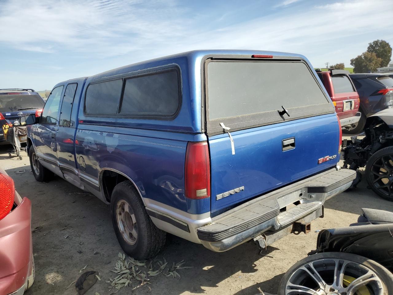 Photo 1 VIN: 2GTEC19R0V1525950 - GMC SIERRA 