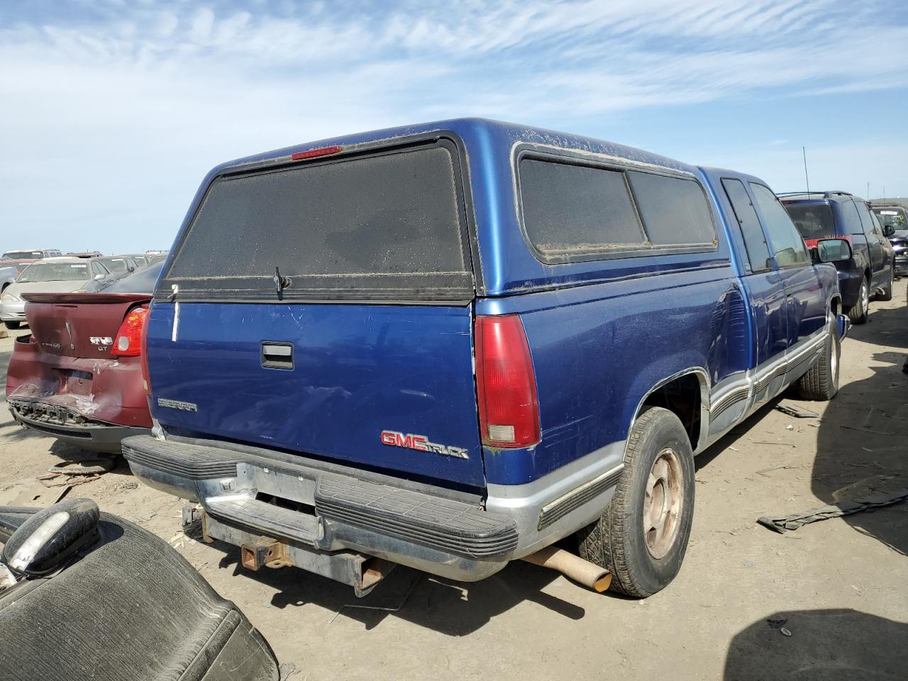 Photo 2 VIN: 2GTEC19R0V1525950 - GMC SIERRA 