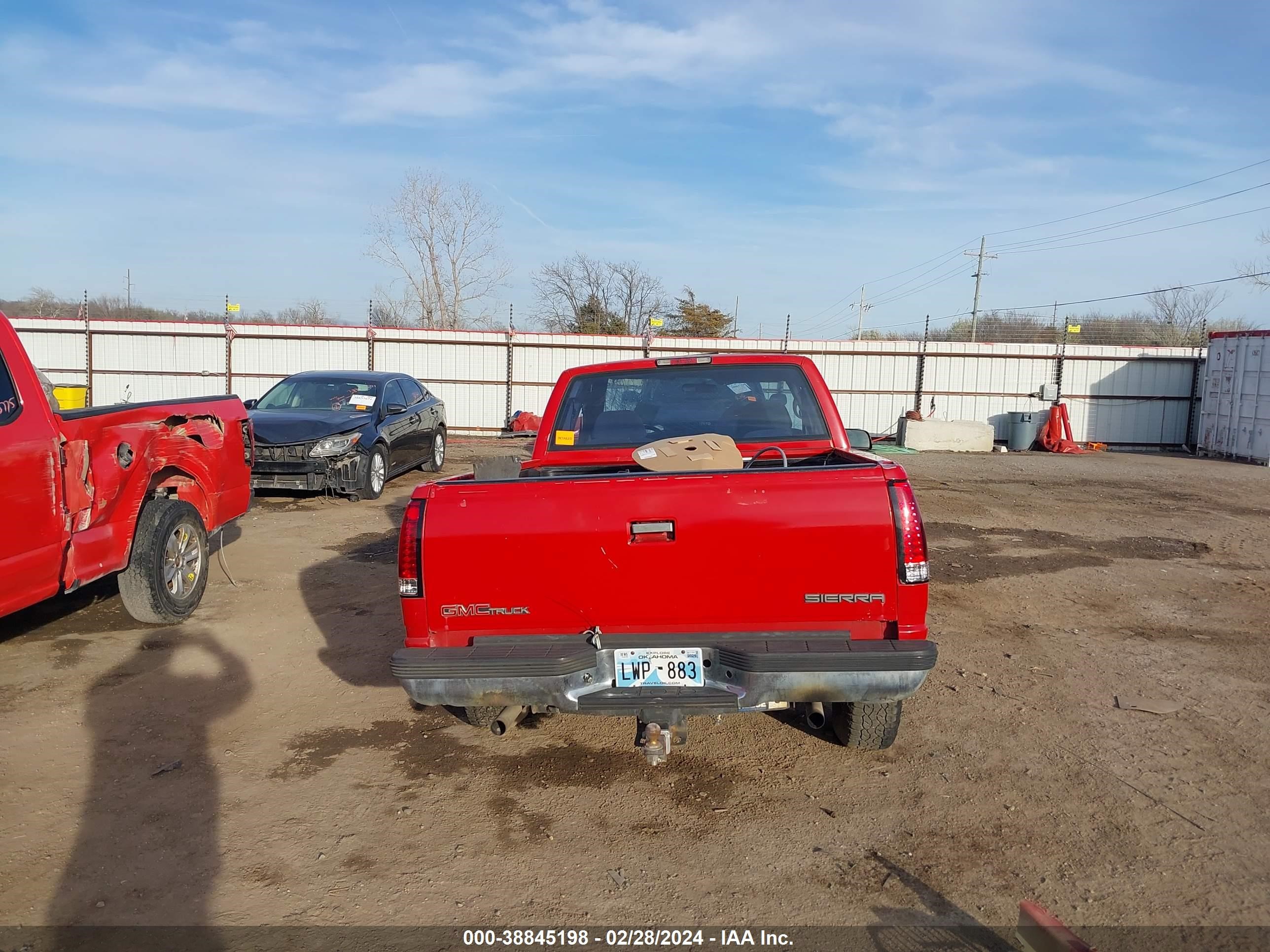 Photo 16 VIN: 2GTEC19R1T1508832 - GMC SIERRA 