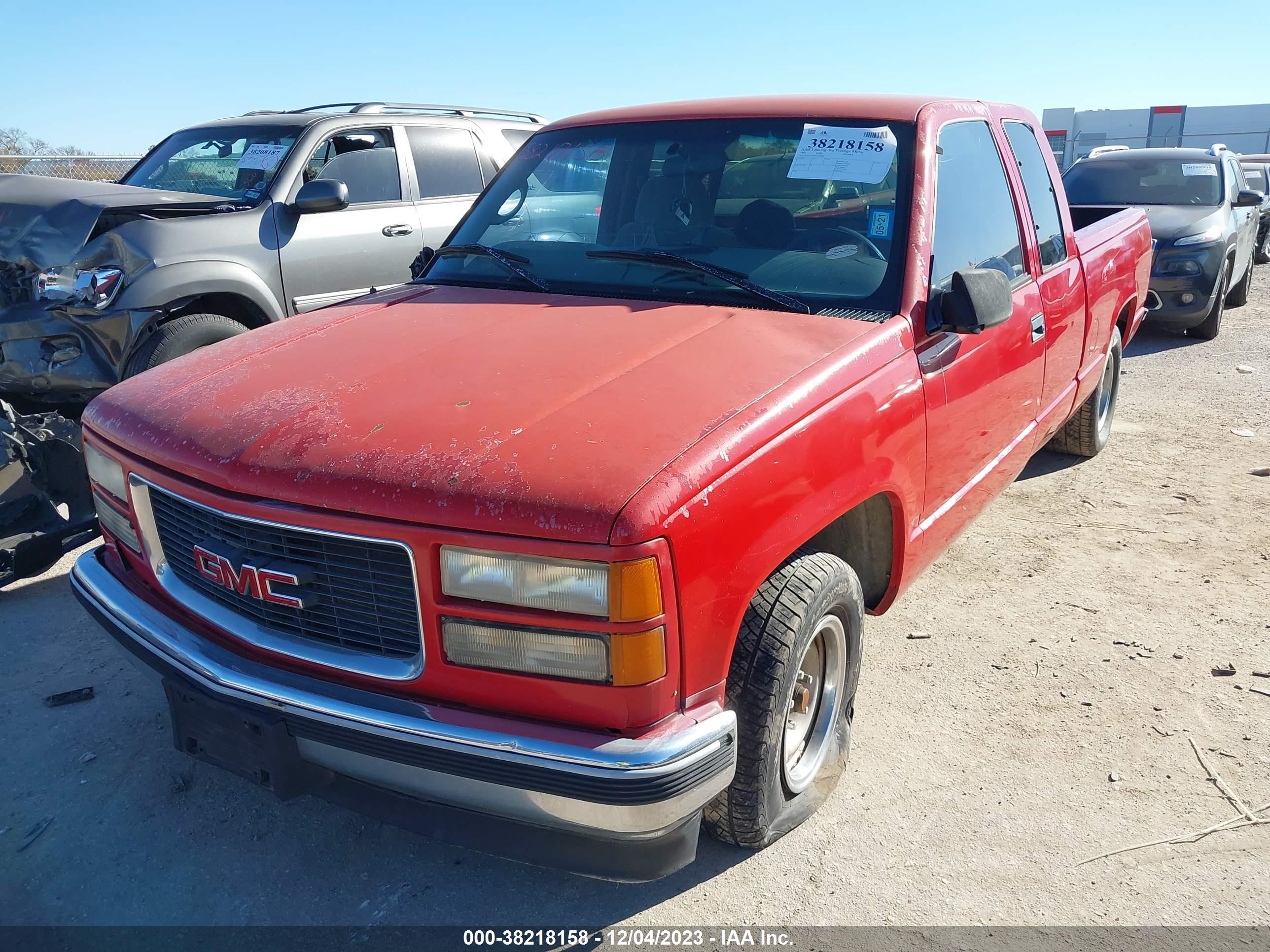 Photo 5 VIN: 2GTEC19R5V1548804 - GMC SIERRA 