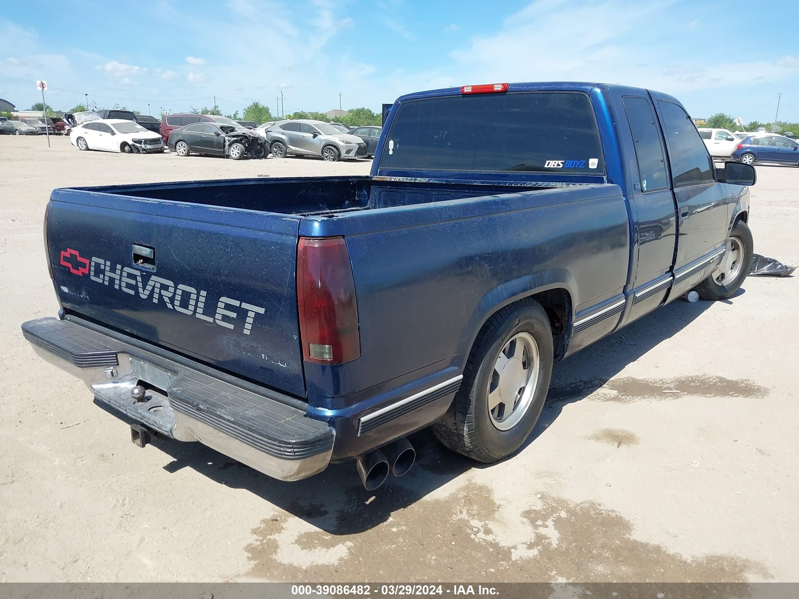 Photo 3 VIN: 2GTEC19R8T1537485 - GMC SIERRA 