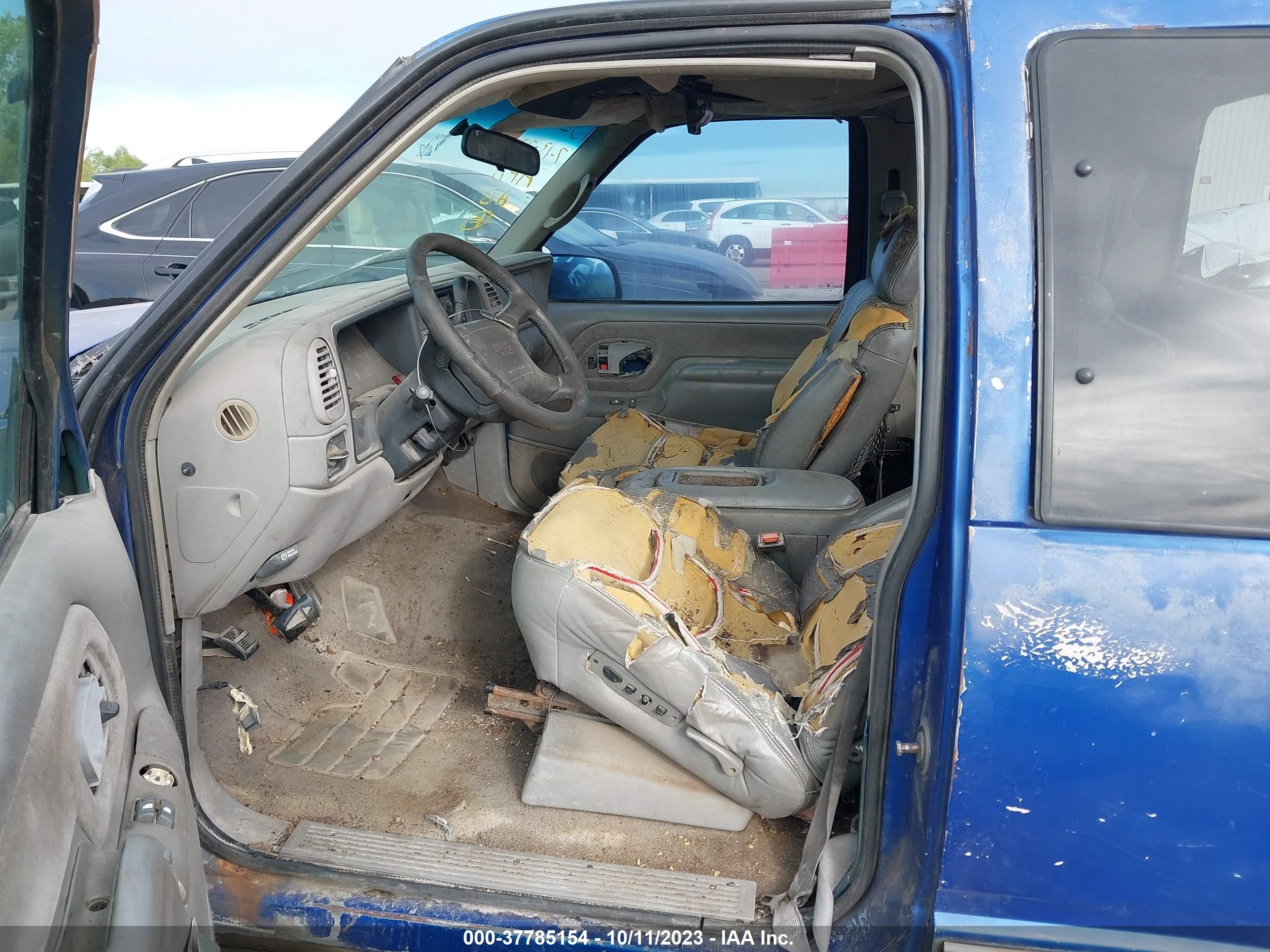 Photo 4 VIN: 2GTEC19R9V1559885 - GMC SIERRA 