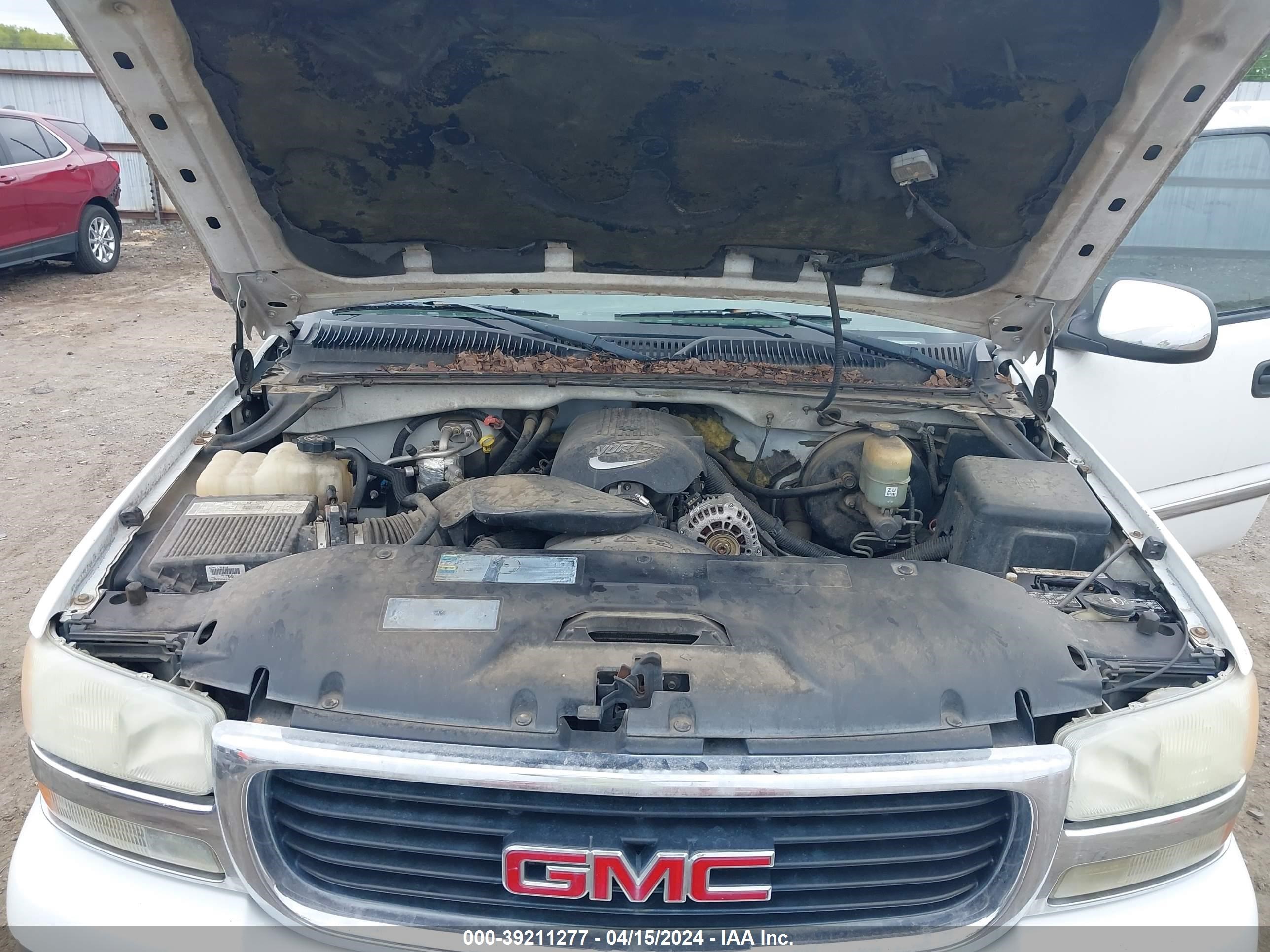 Photo 9 VIN: 2GTEC19T121366816 - GMC SIERRA 