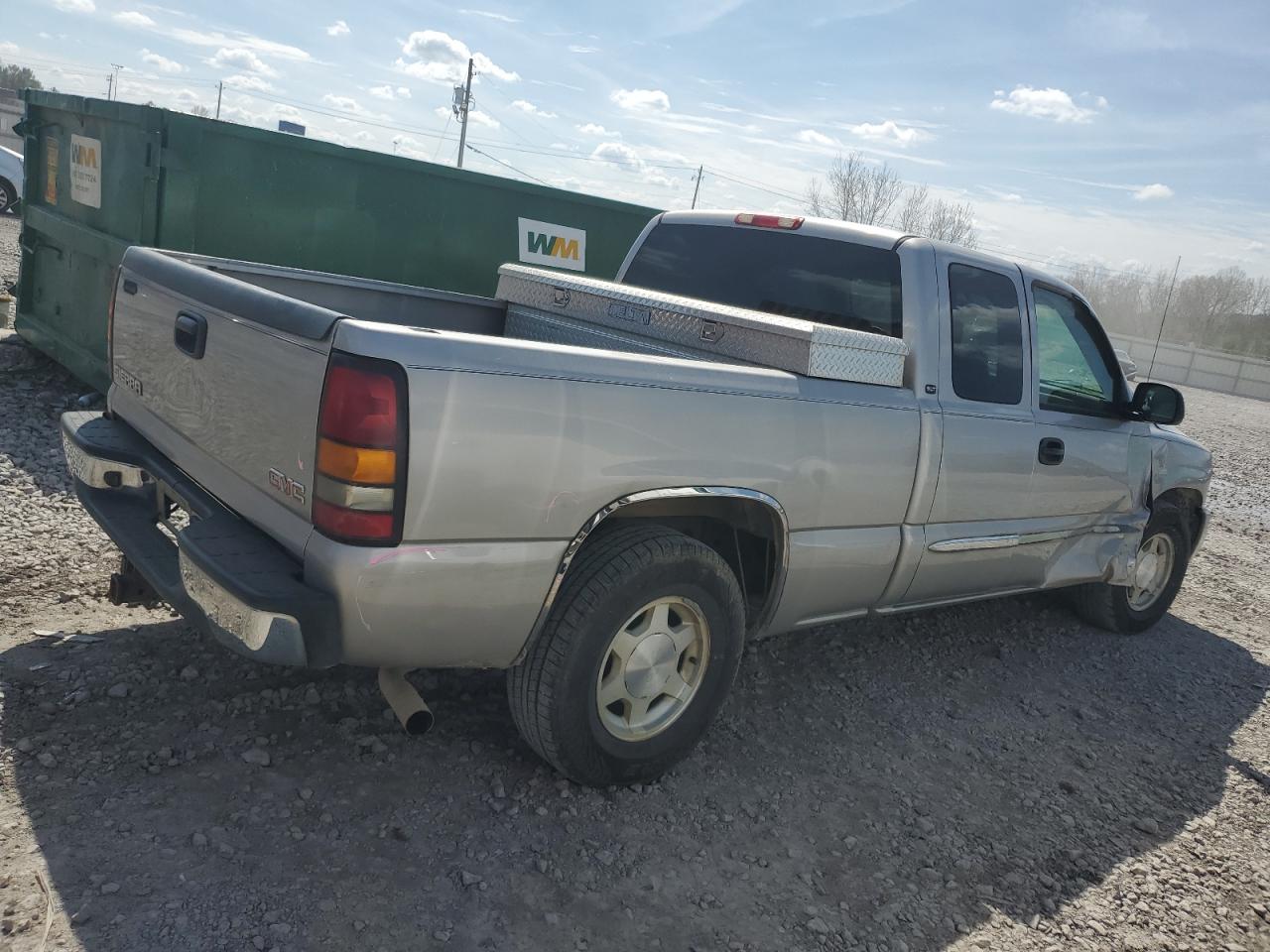 Photo 2 VIN: 2GTEC19T141375003 - GMC SIERRA 