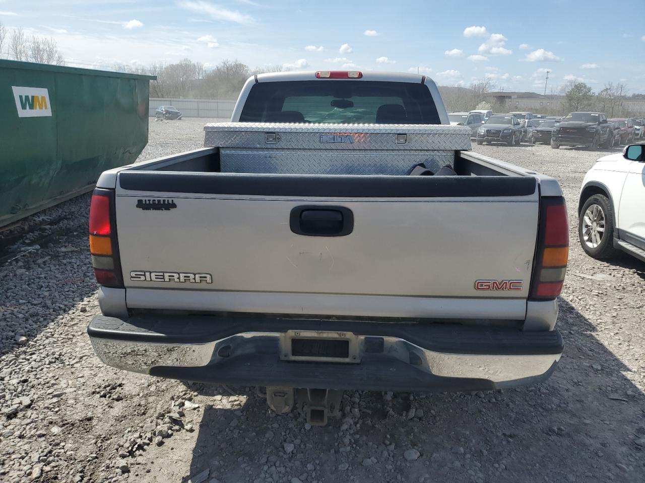 Photo 5 VIN: 2GTEC19T141375003 - GMC SIERRA 