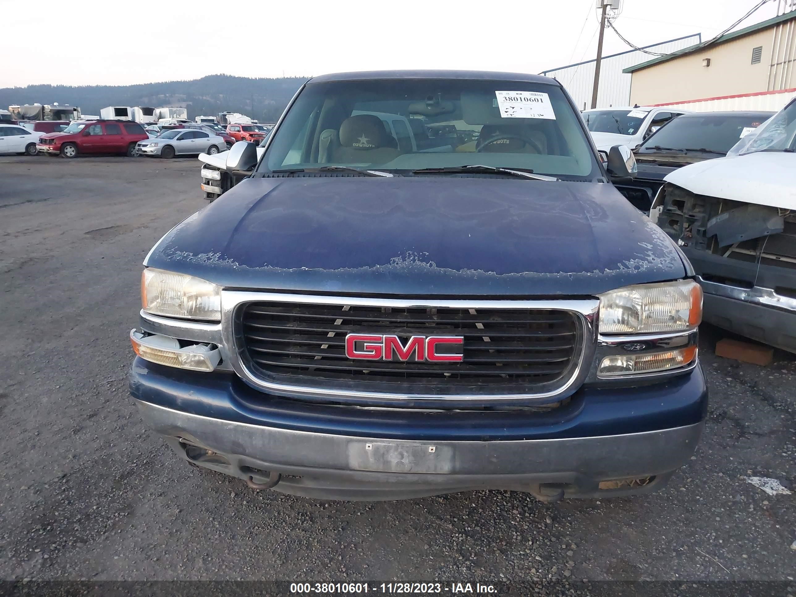 Photo 11 VIN: 2GTEC19T1X1552931 - GMC SIERRA 