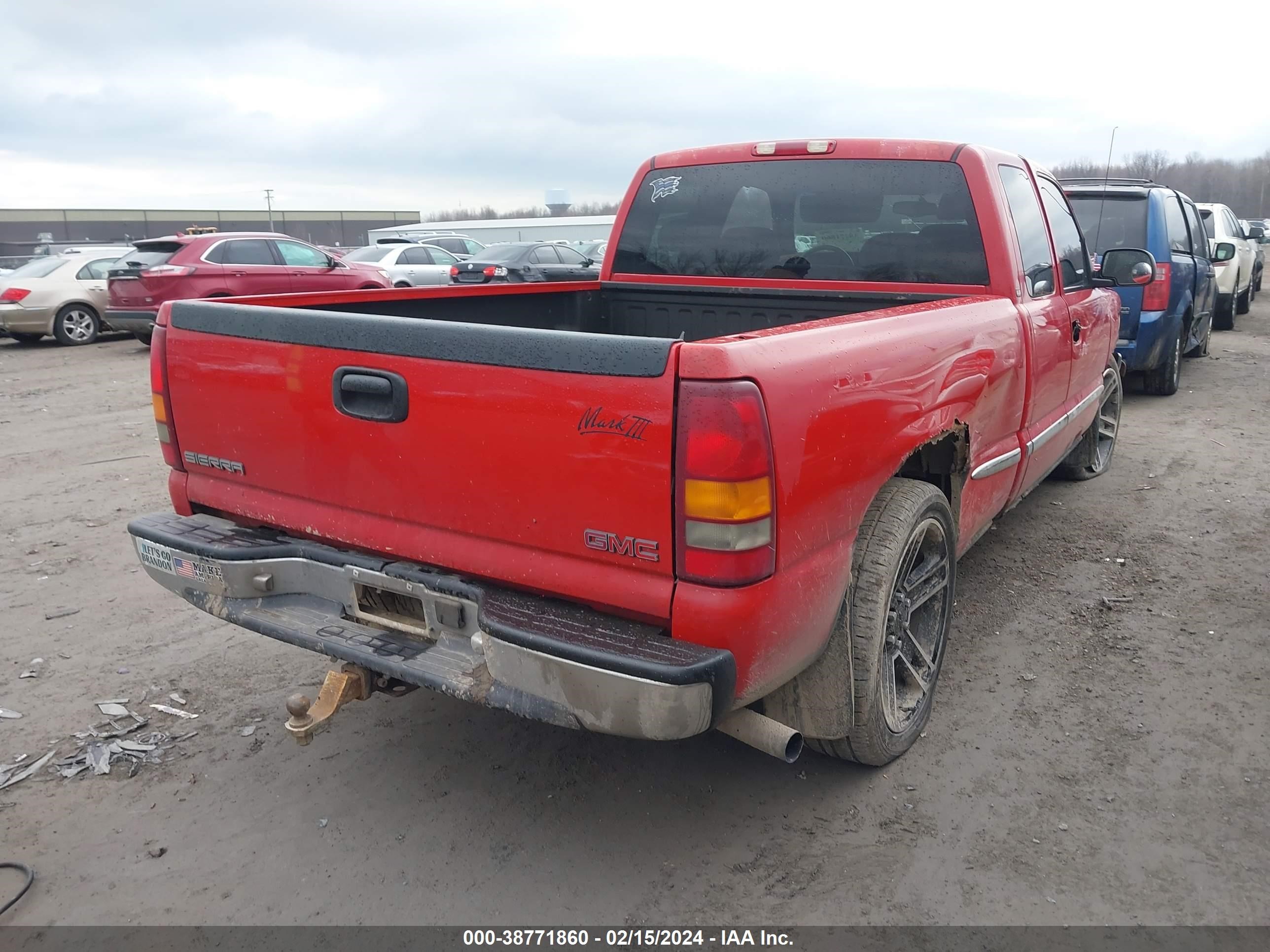 Photo 3 VIN: 2GTEC19T3X1537430 - GMC SIERRA 