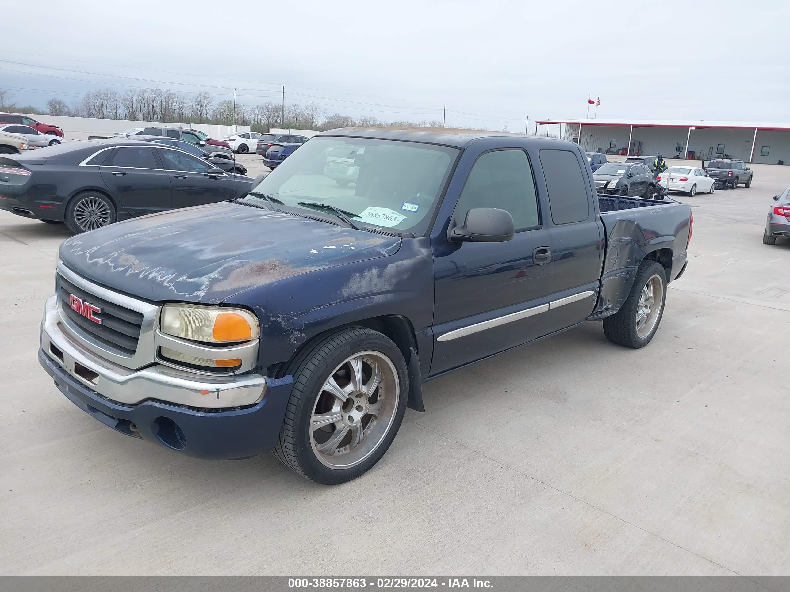 Photo 1 VIN: 2GTEC19T451304265 - GMC SIERRA 