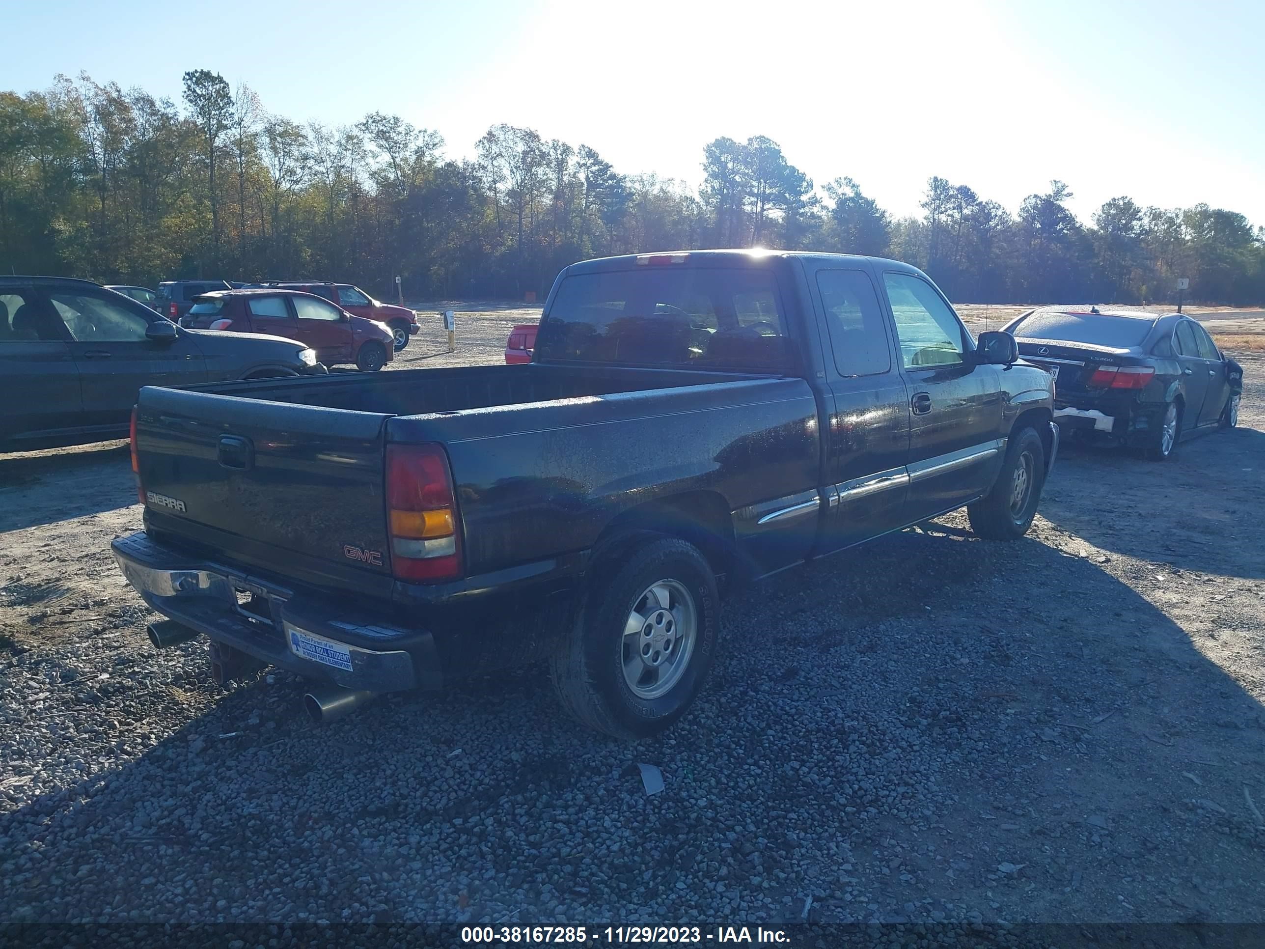 Photo 3 VIN: 2GTEC19T521278268 - GMC SIERRA 