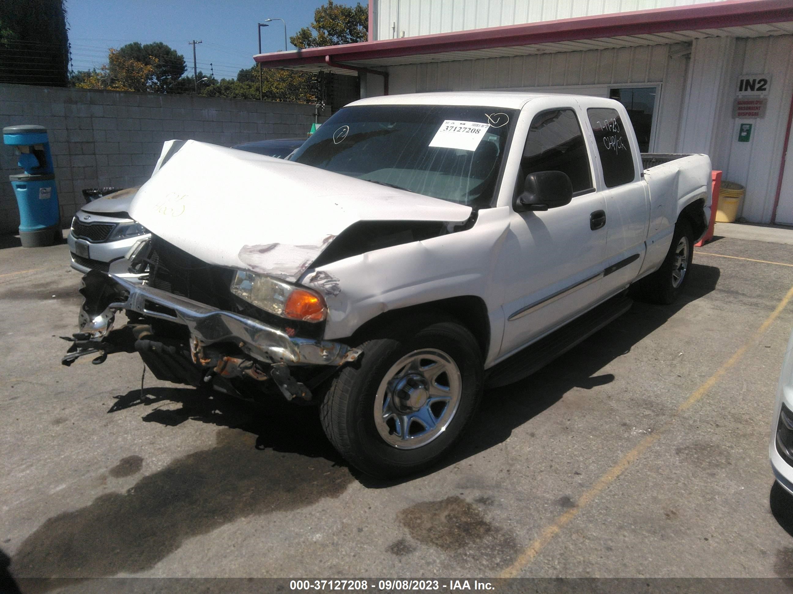 Photo 1 VIN: 2GTEC19T541180554 - GMC SIERRA 