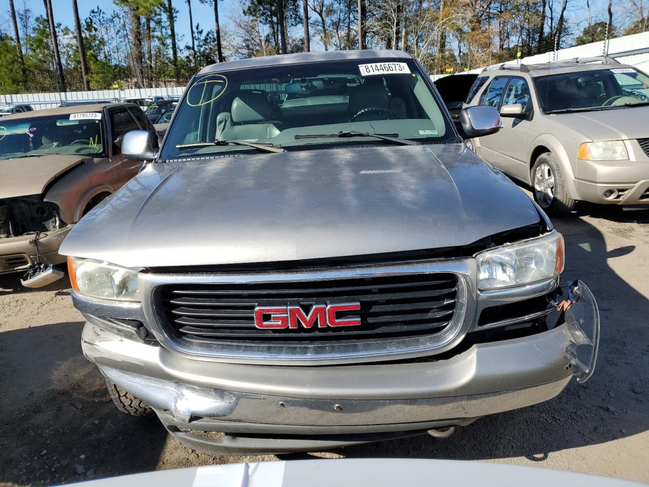 Photo 4 VIN: 2GTEC19T5Y1362552 - GMC SIERRA 