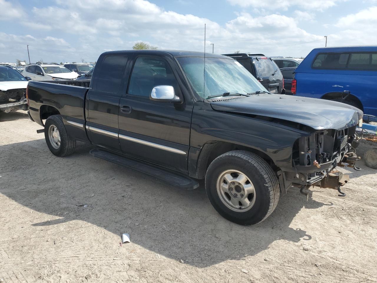 Photo 3 VIN: 2GTEC19T611266239 - GMC SIERRA 