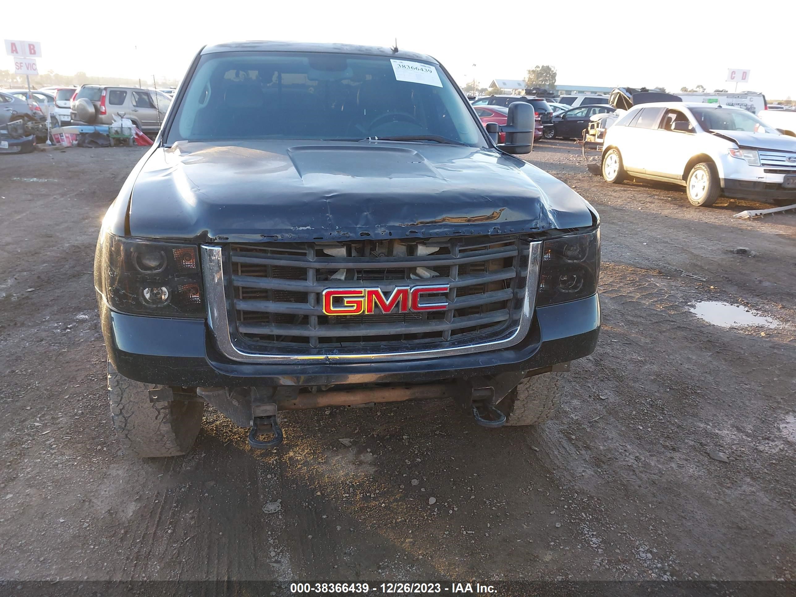 Photo 11 VIN: 2GTEC19T821356722 - GMC SIERRA 