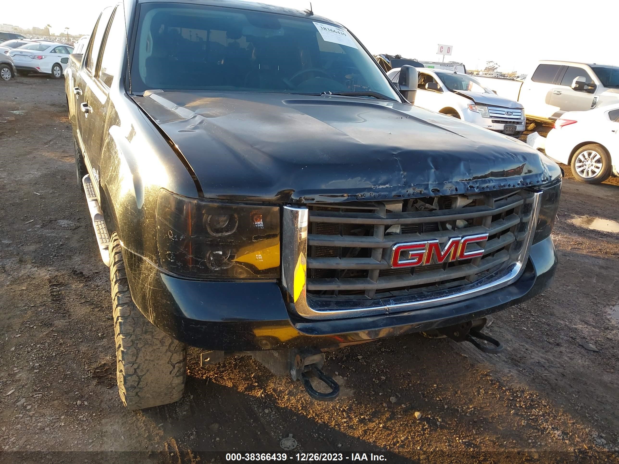 Photo 5 VIN: 2GTEC19T821356722 - GMC SIERRA 