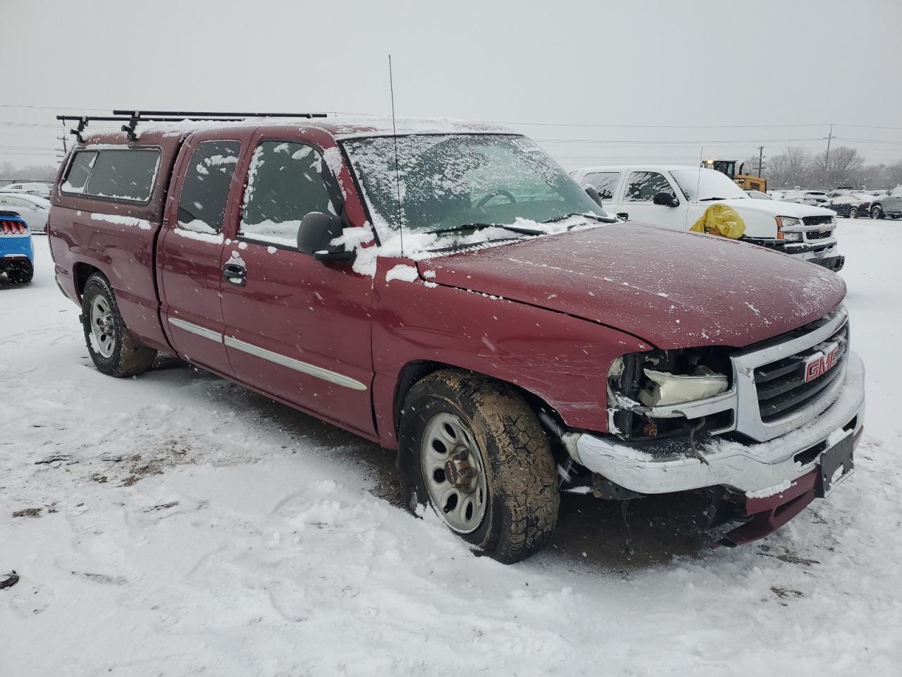 Photo 3 VIN: 2GTEC19TX51328134 - GMC SIERRA 