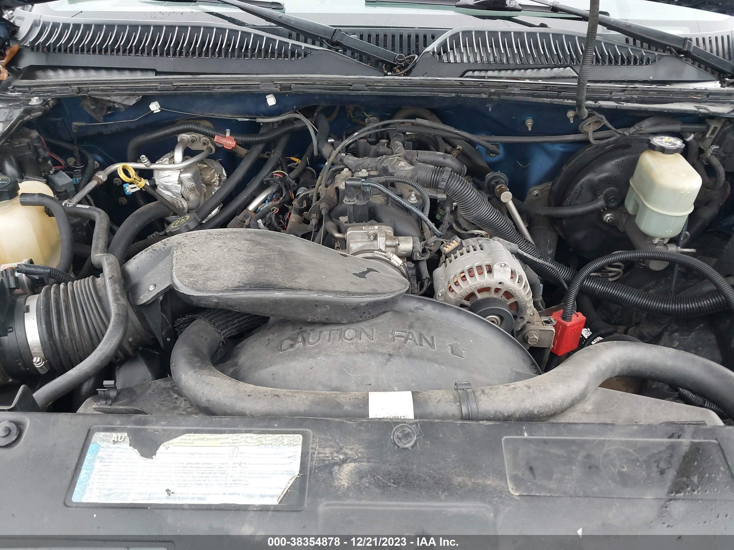 Photo 8 VIN: 2GTEC19V011142324 - GMC SIERRA 