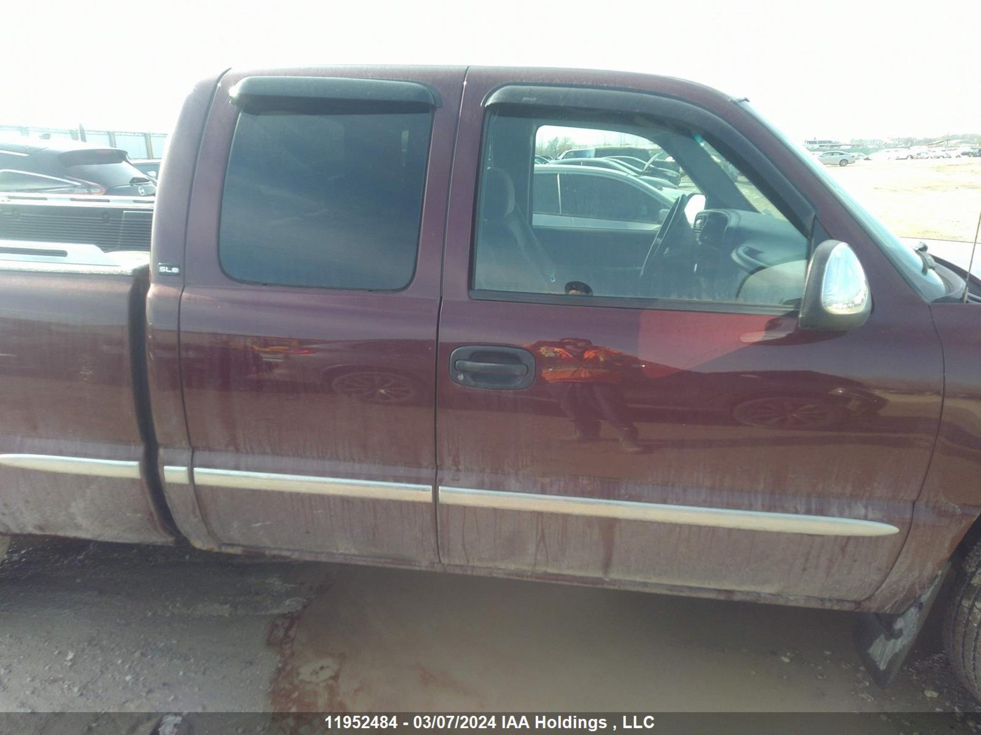 Photo 12 VIN: 2GTEC19V121398148 - GMC SIERRA 