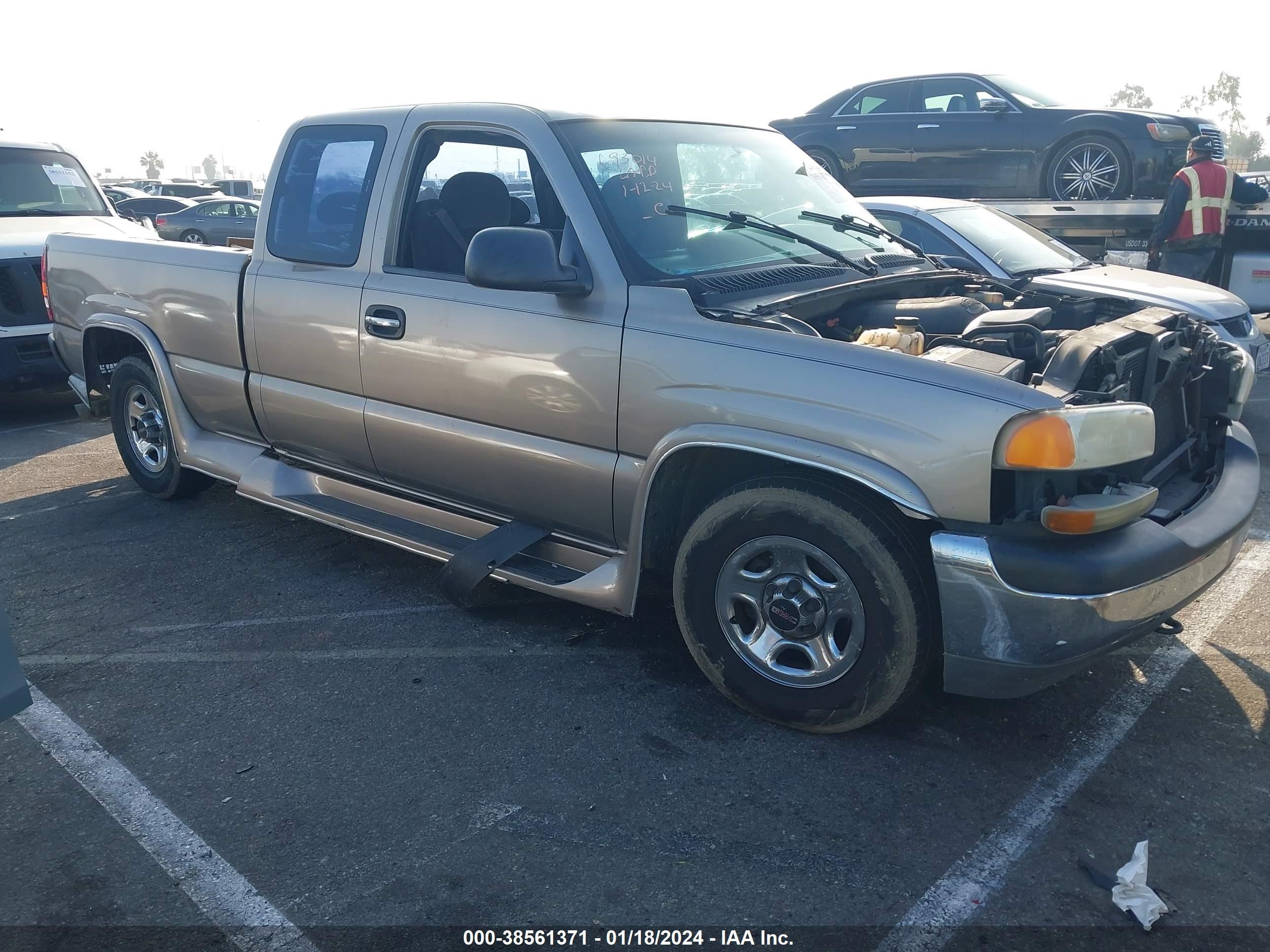 Photo 11 VIN: 2GTEC19V321130332 - GMC SIERRA 