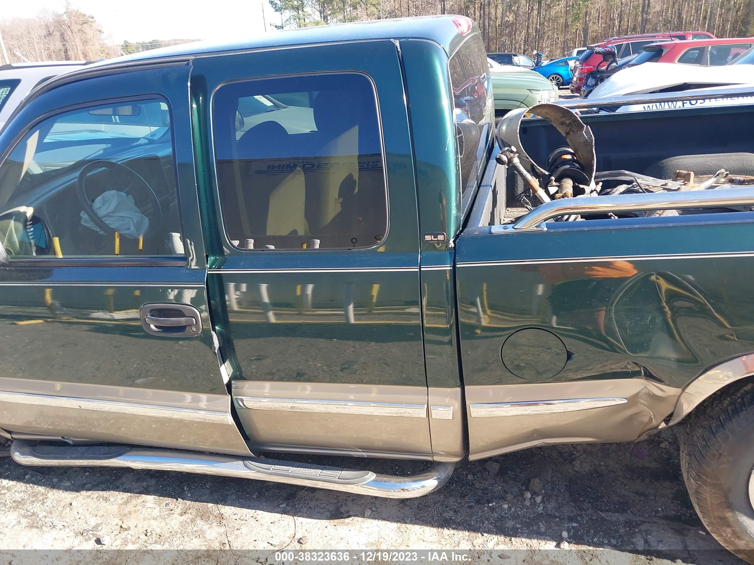 Photo 13 VIN: 2GTEC19V411255774 - GMC SIERRA 