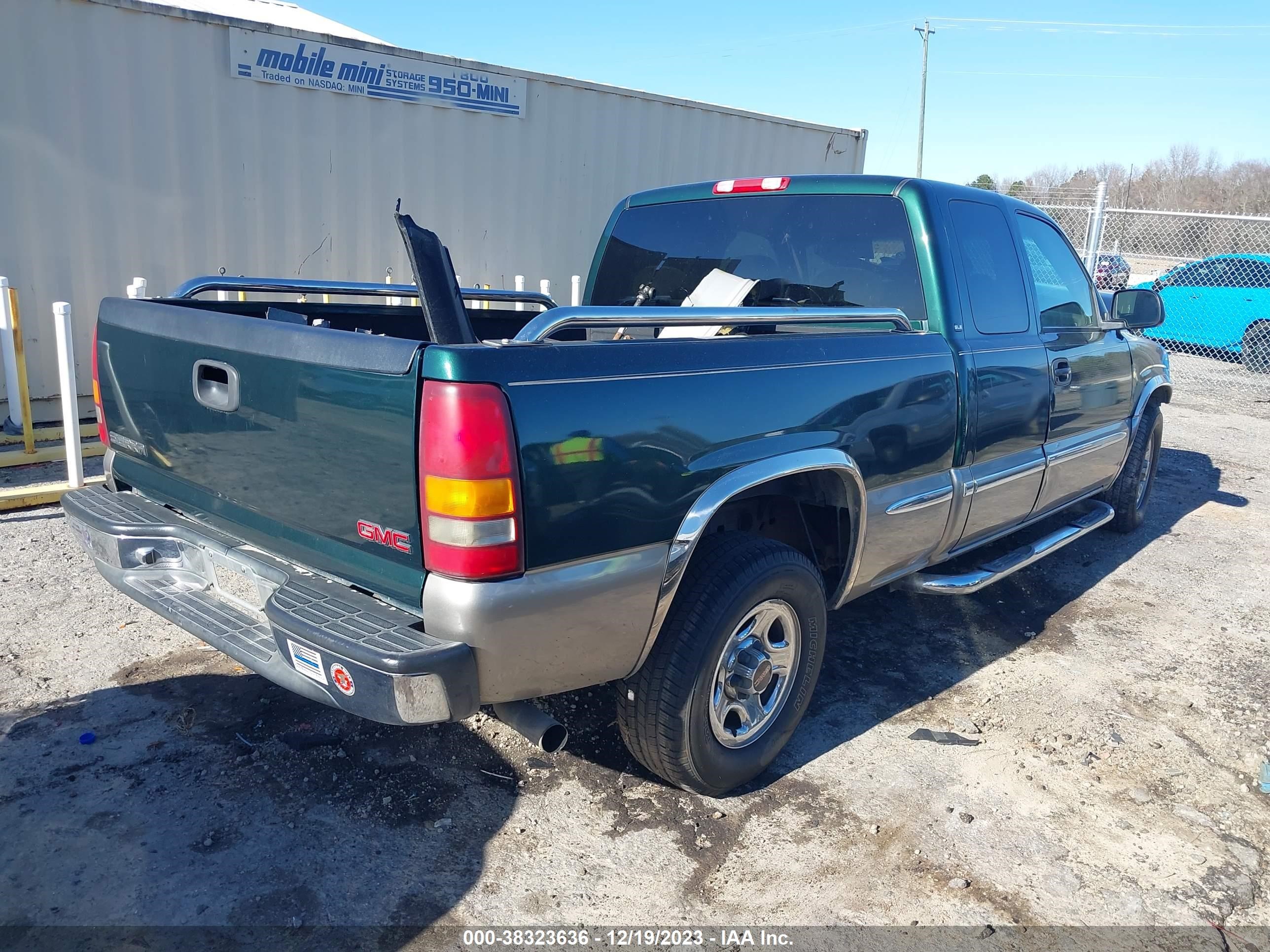 Photo 3 VIN: 2GTEC19V411255774 - GMC SIERRA 