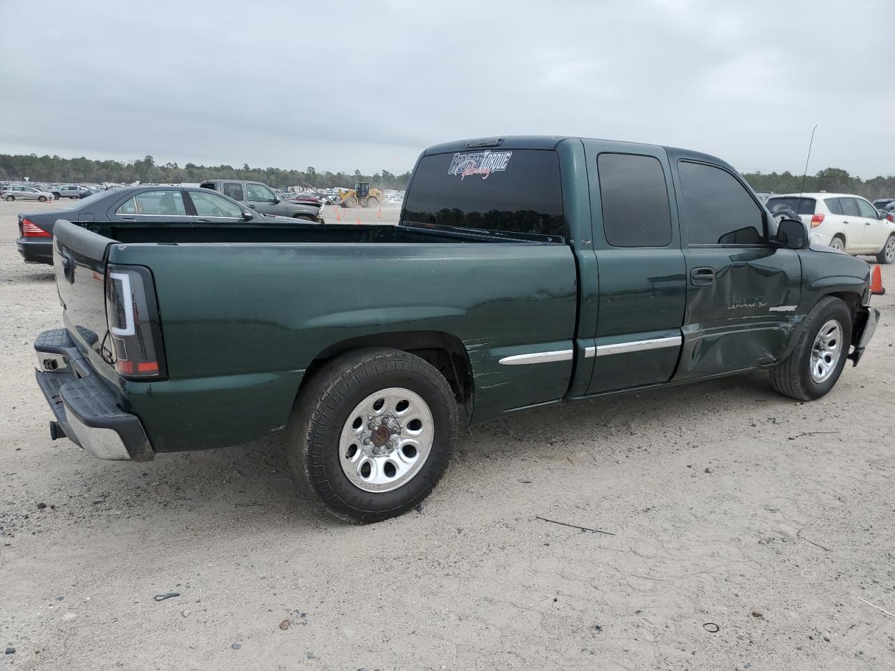 Photo 2 VIN: 2GTEC19V411316895 - GMC SIERRA 