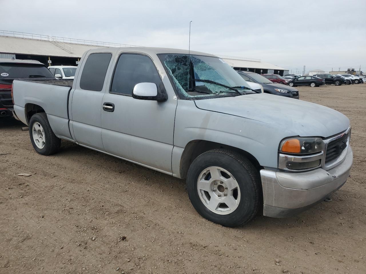 Photo 3 VIN: 2GTEC19V421419171 - GMC SIERRA 