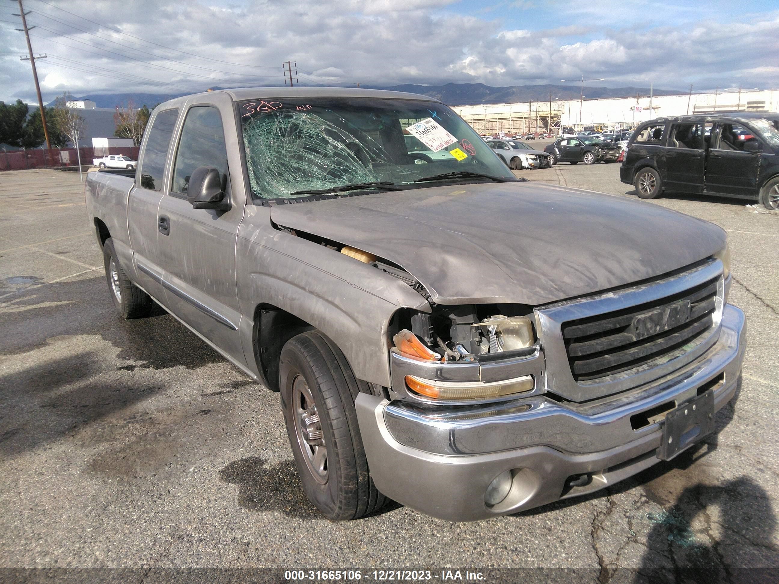 Photo 5 VIN: 2GTEC19V631192504 - GMC SIERRA 