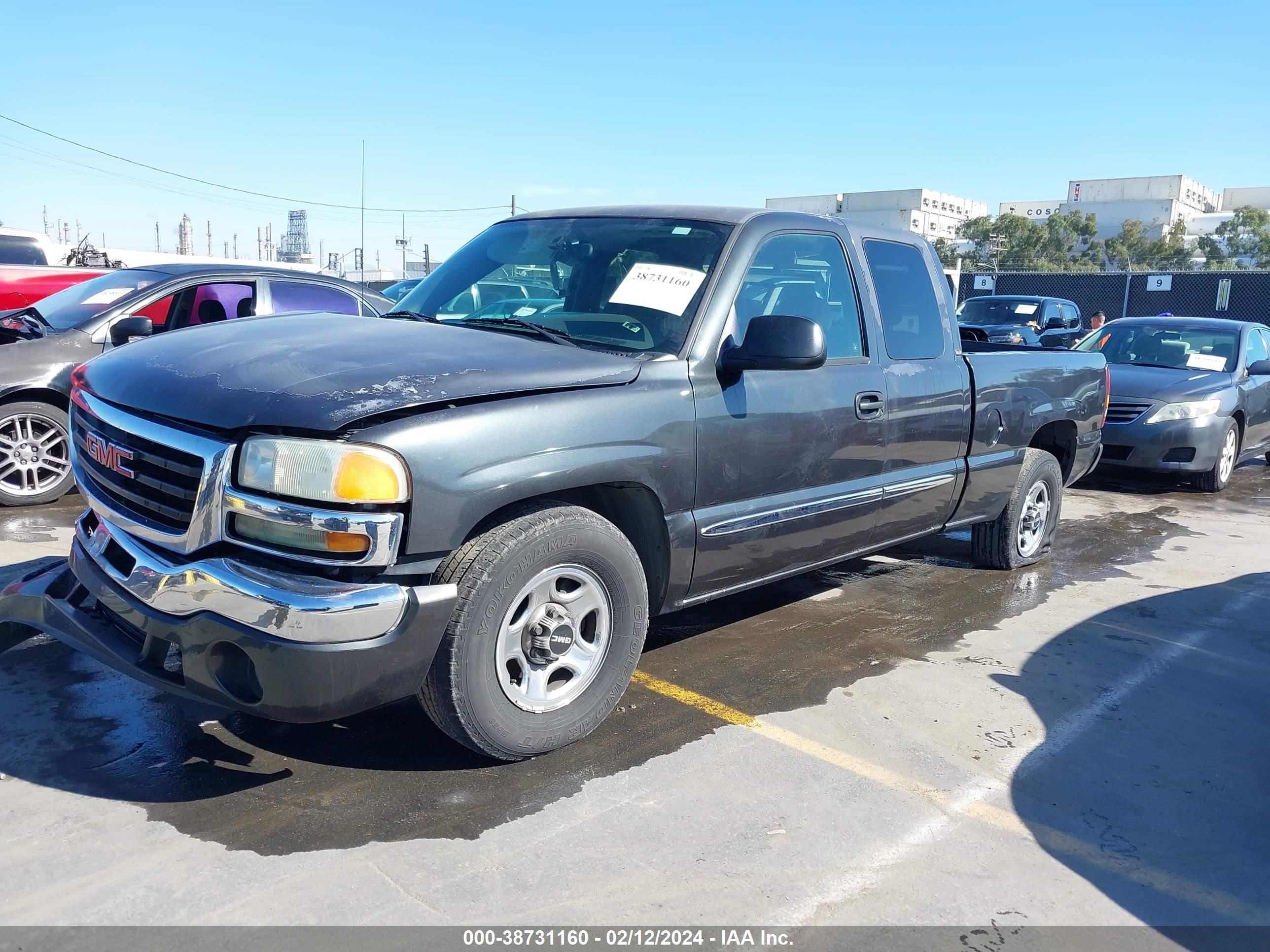 Photo 1 VIN: 2GTEC19V641100132 - GMC SIERRA 