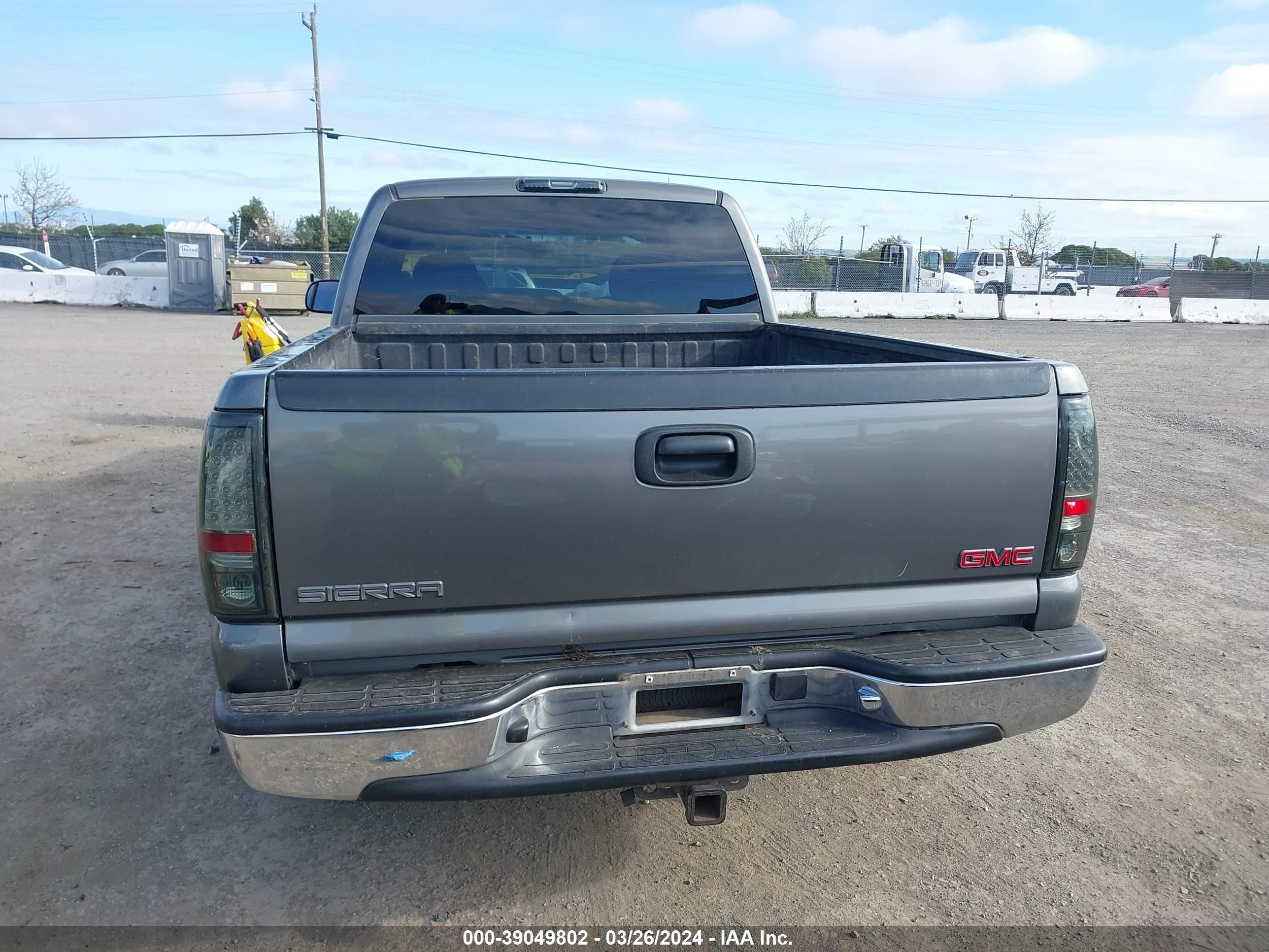 Photo 16 VIN: 2GTEC19V711393504 - GMC NULL 