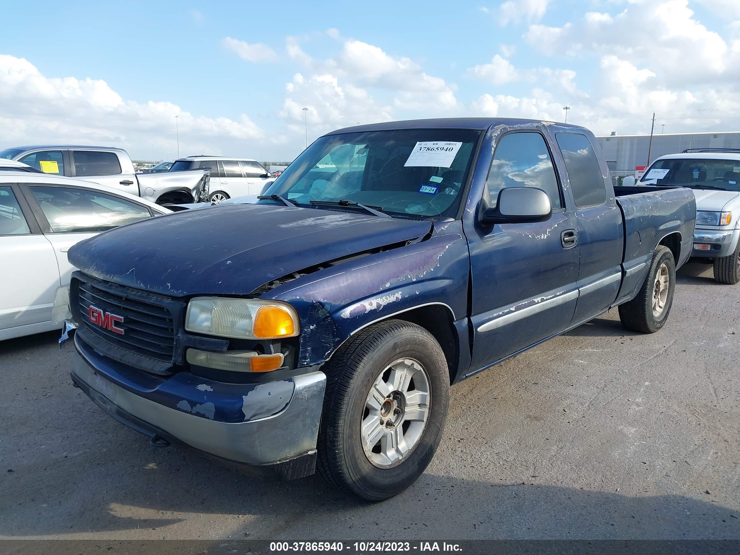 Photo 1 VIN: 2GTEC19V7X1528988 - GMC SIERRA 