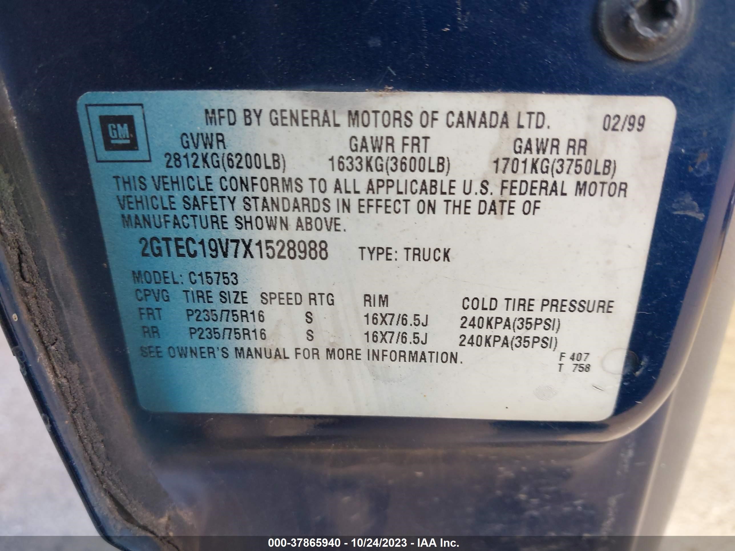 Photo 8 VIN: 2GTEC19V7X1528988 - GMC SIERRA 