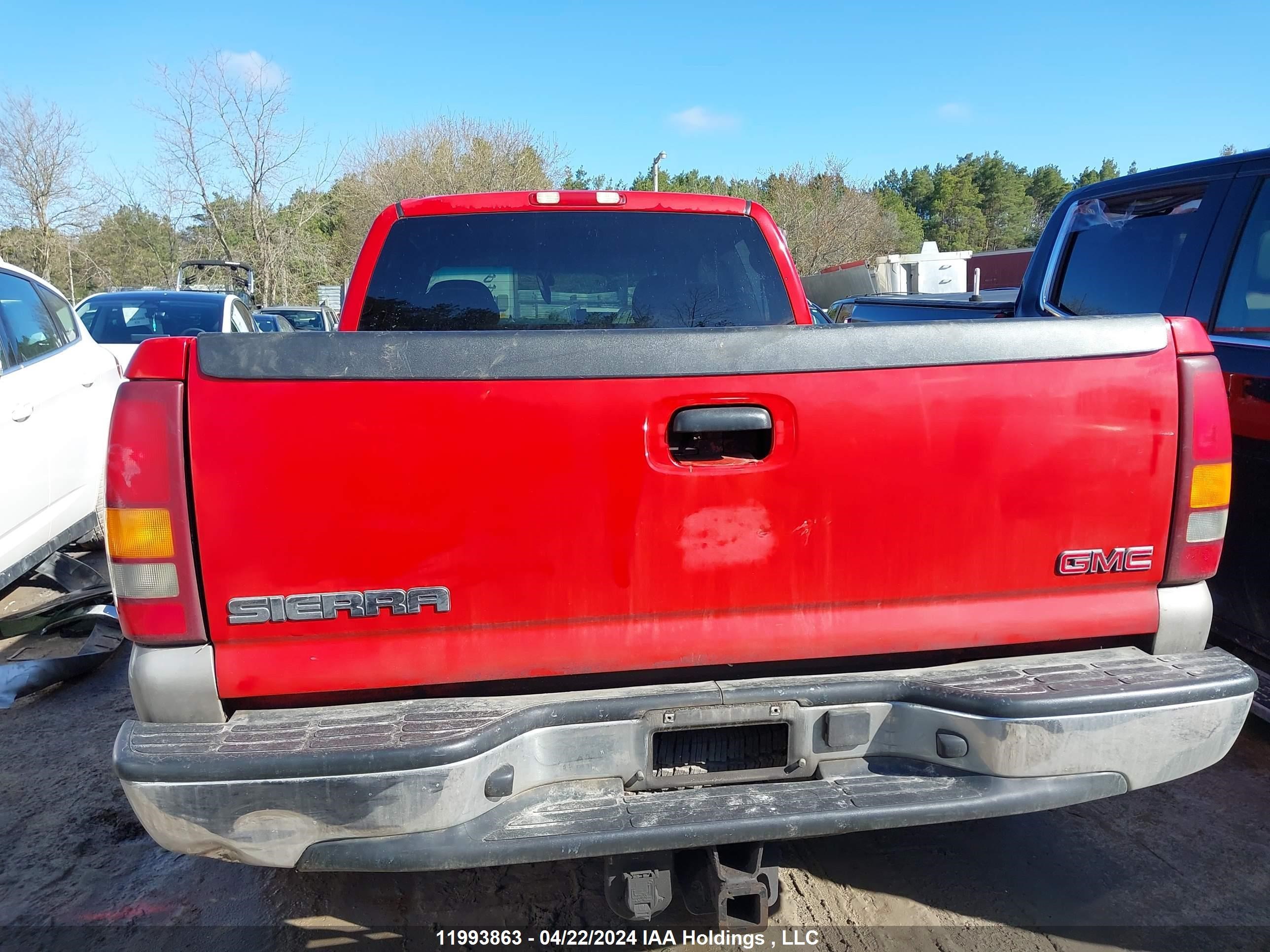 Photo 16 VIN: 2GTEC19V821291243 - GMC SIERRA 