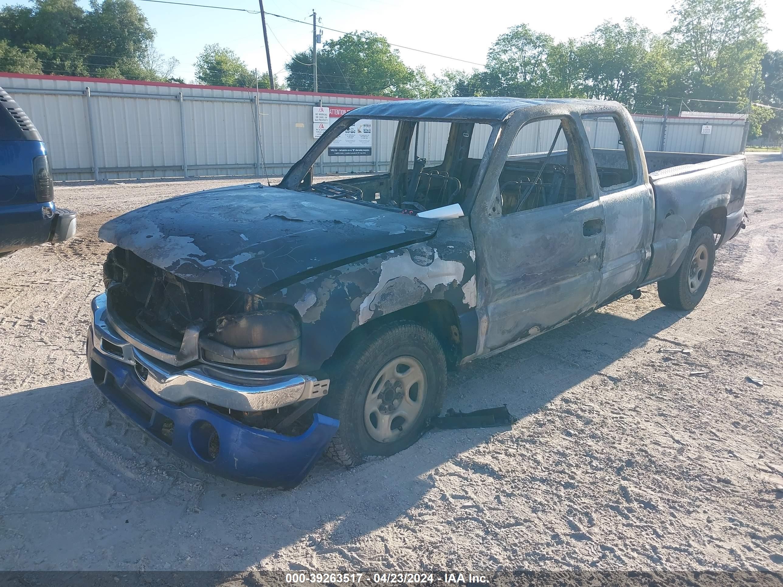 Photo 1 VIN: 2GTEC19V831121322 - GMC SIERRA 