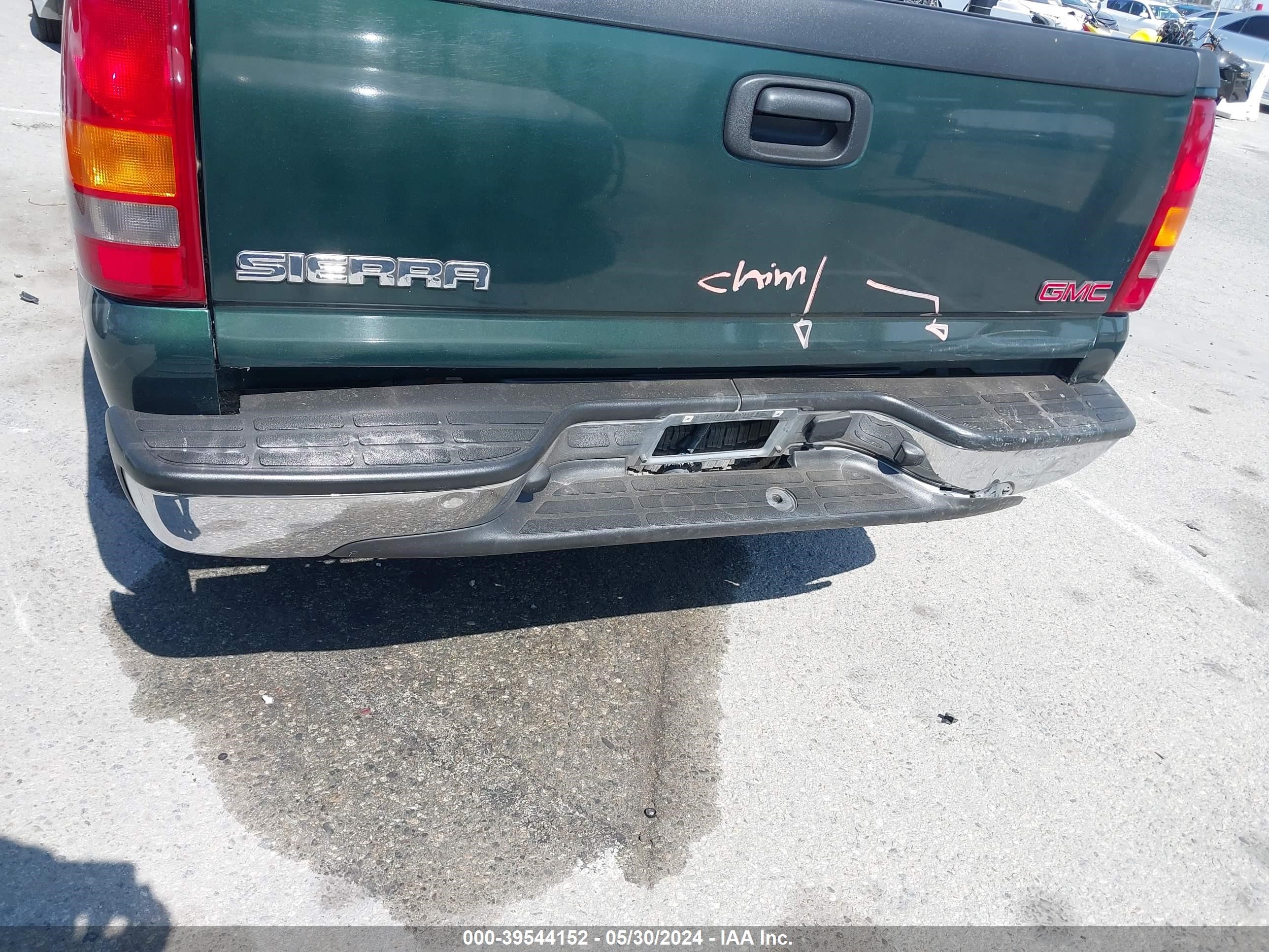 Photo 12 VIN: 2GTEC19V931137108 - GMC SIERRA 