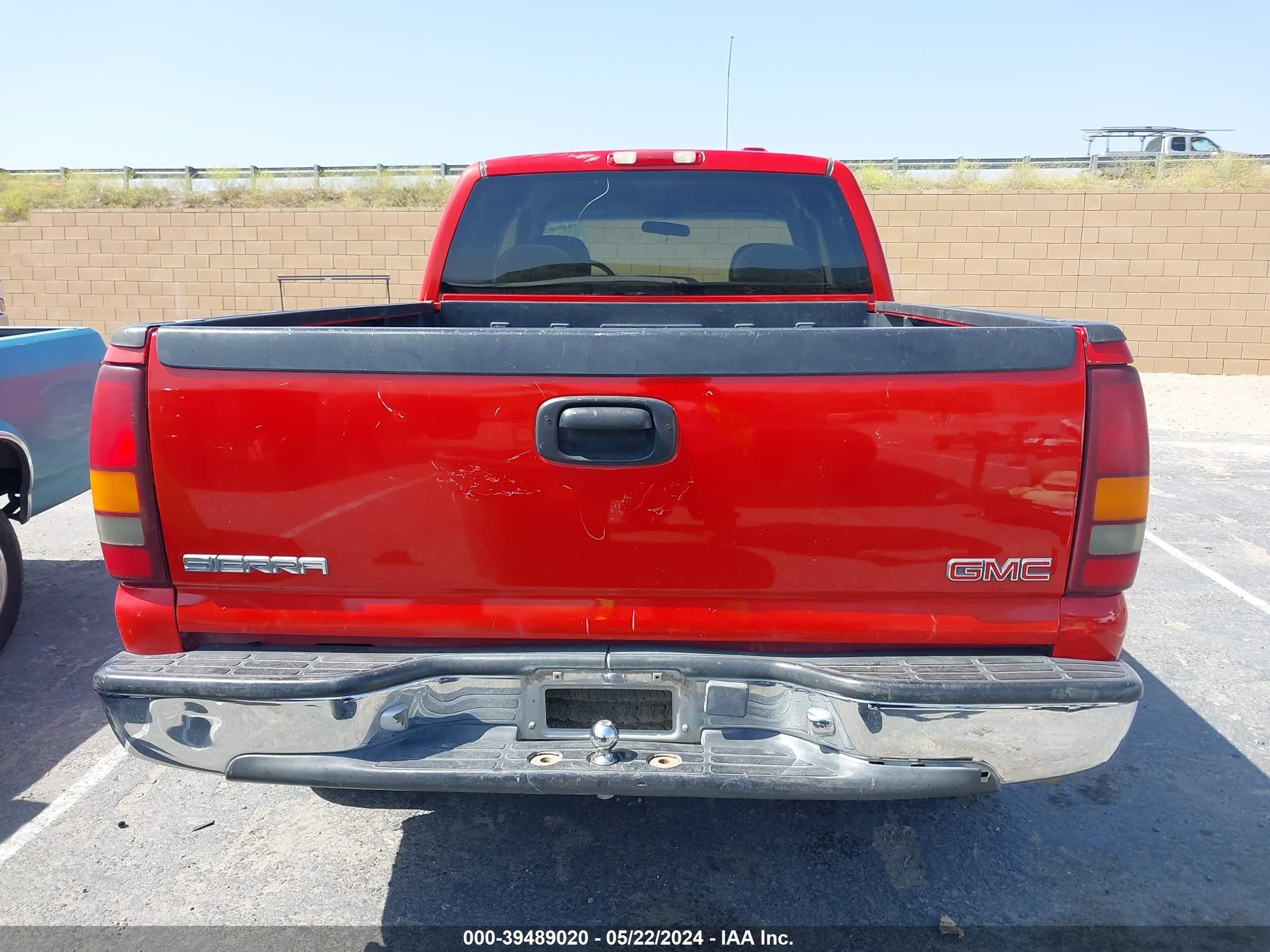 Photo 14 VIN: 2GTEC19V9Y1293382 - GMC SIERRA 