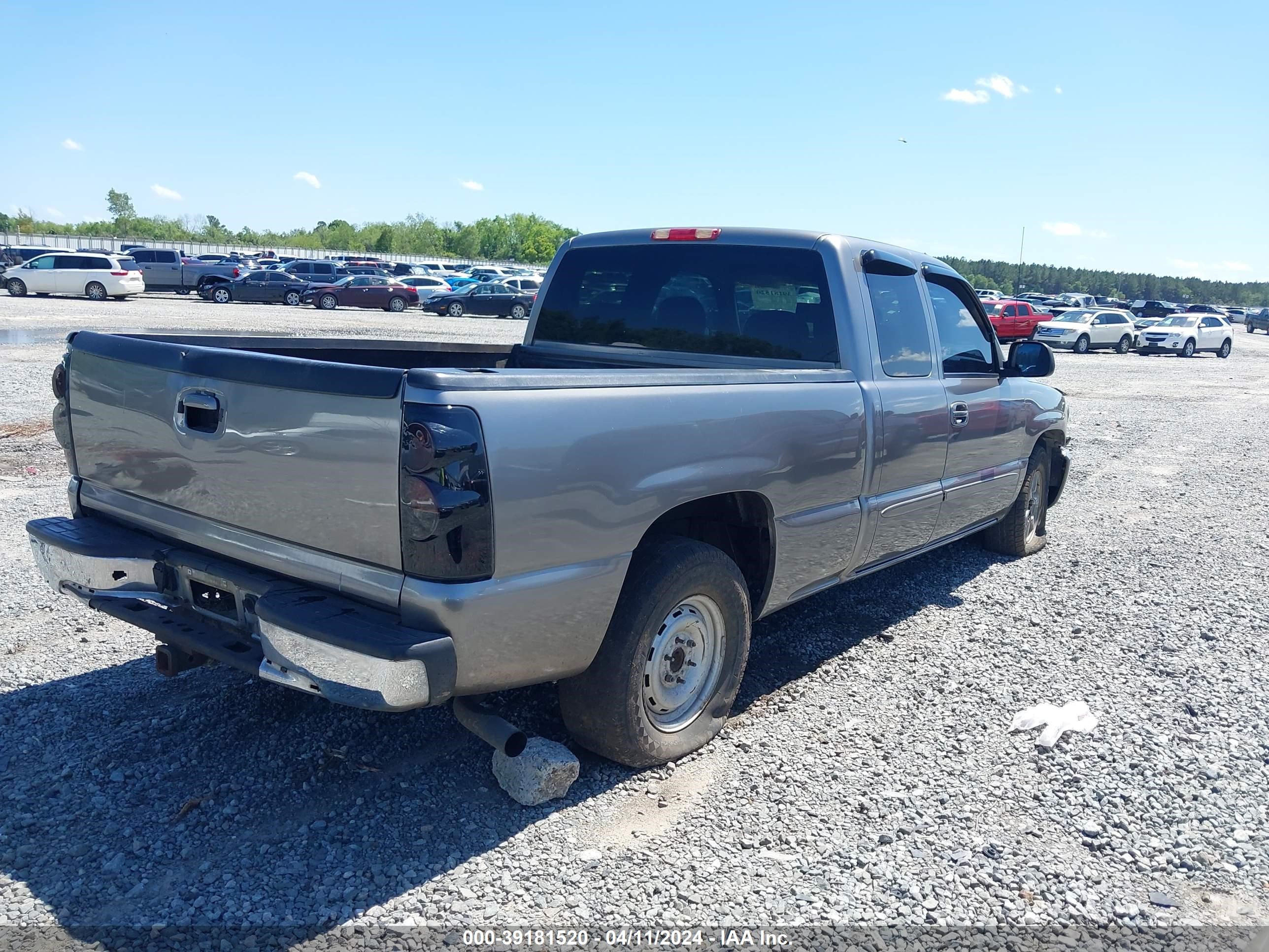 Photo 3 VIN: 2GTEC19VX31192134 - GMC SIERRA 