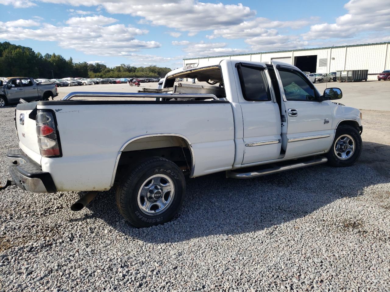 Photo 2 VIN: 2GTEC19VX41418674 - GMC SIERRA 